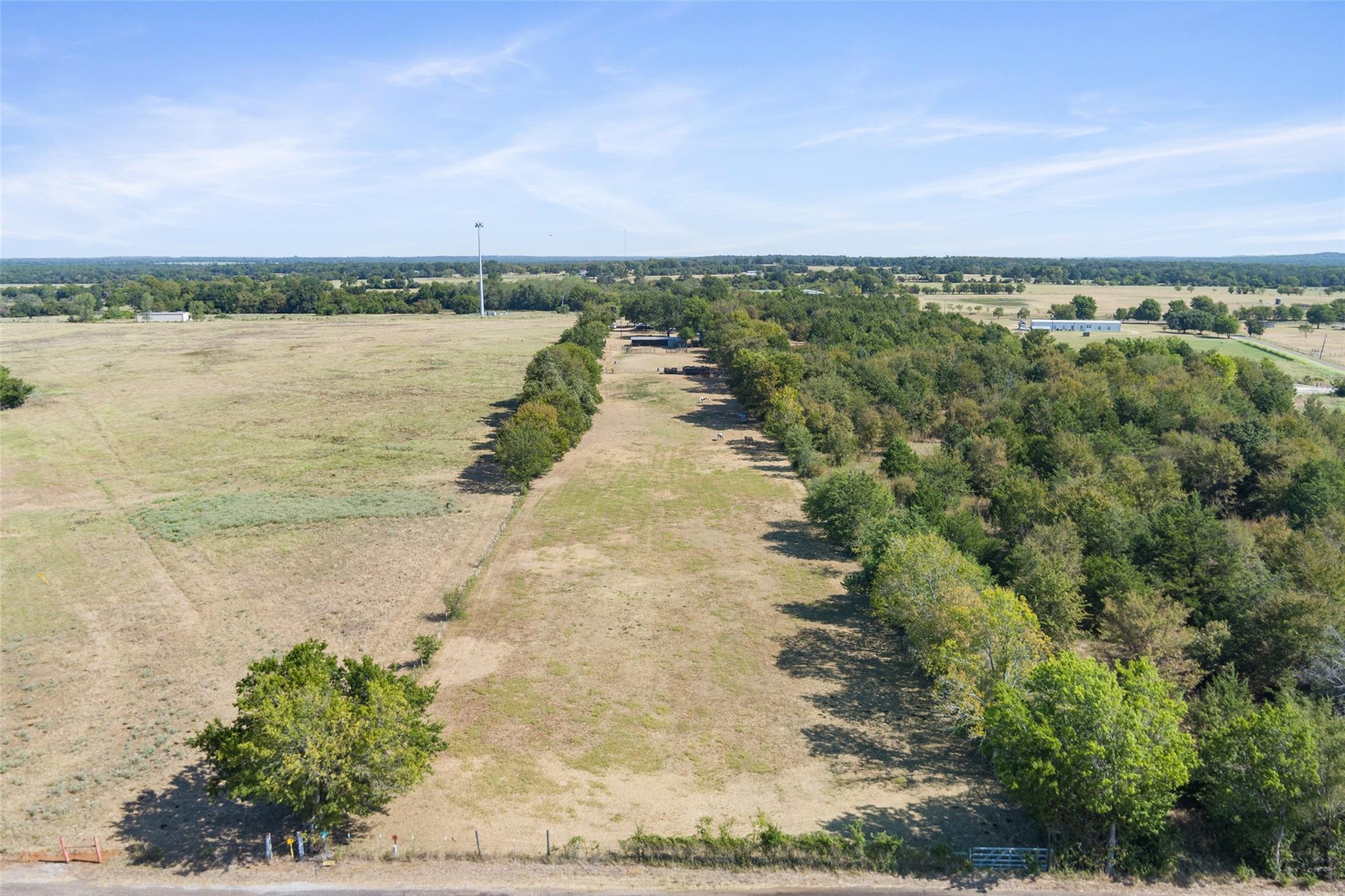 main property photo 35