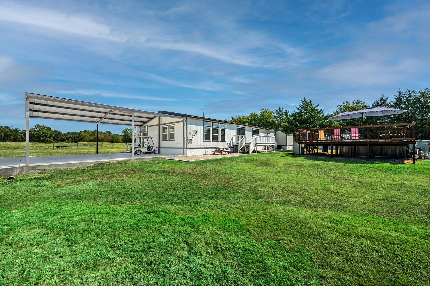 main property photo 39