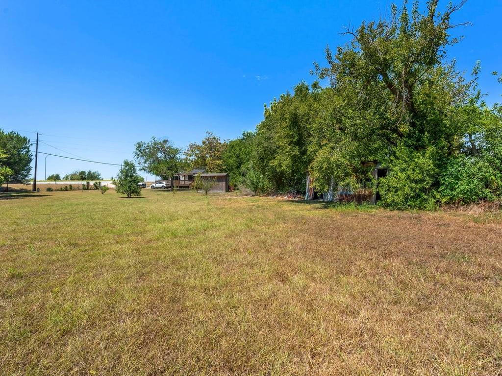 main property photo 27