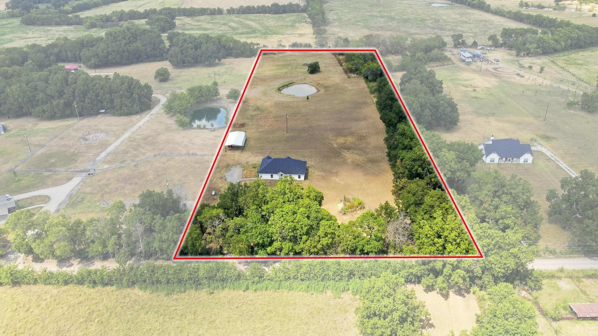 main property photo 34