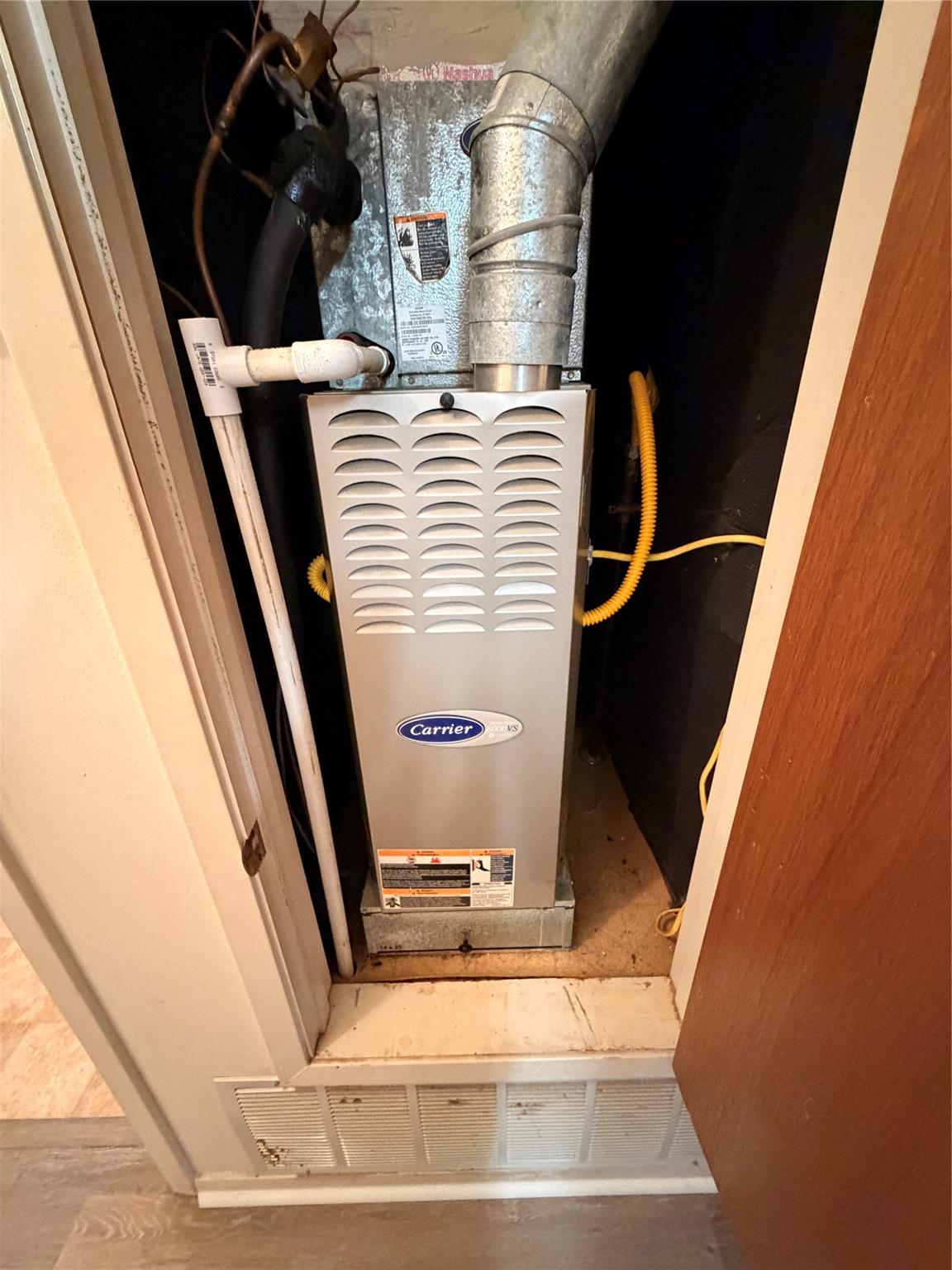 main property photo 38