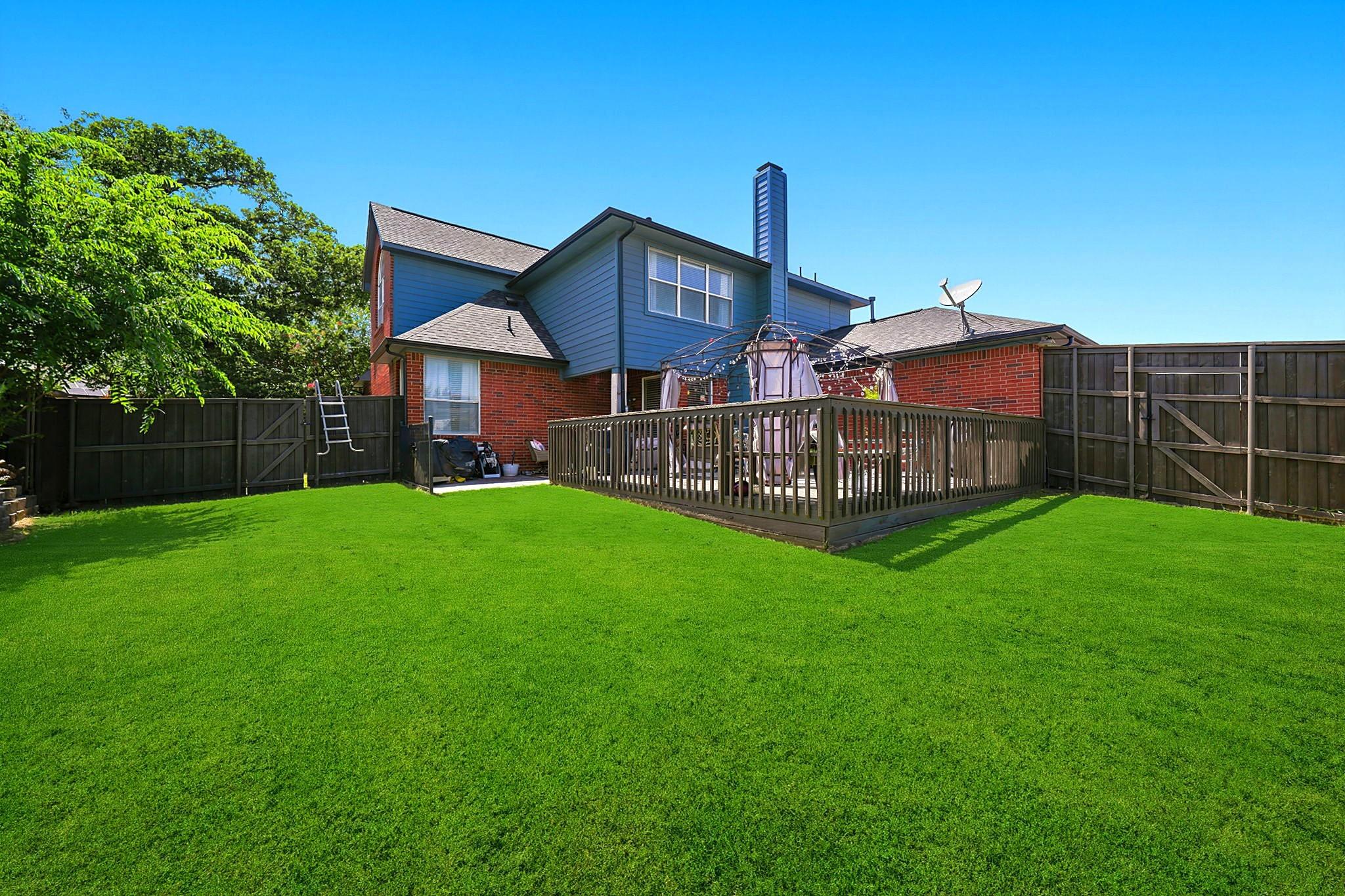 main property photo 16