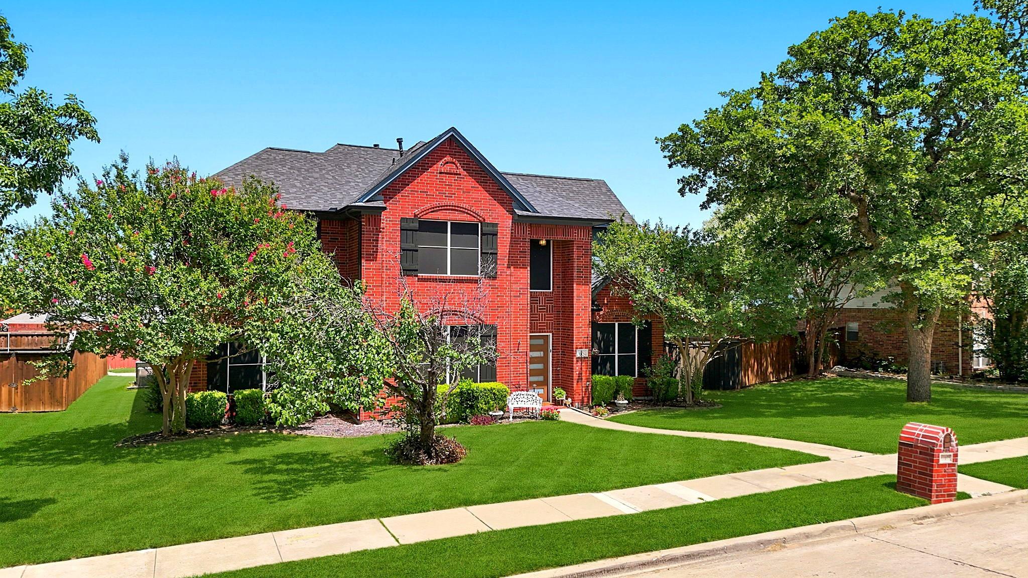 main property photo 19