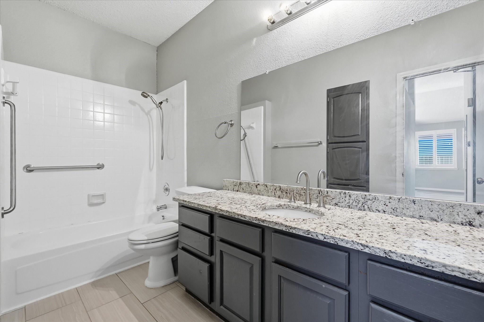 main property photo 24
