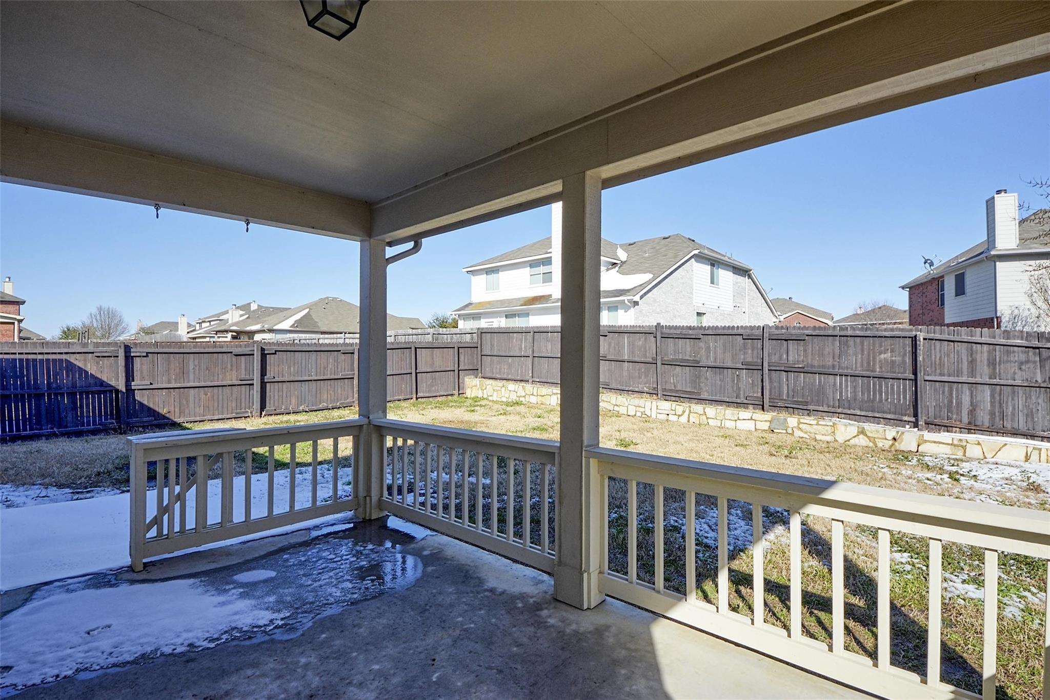 main property photo 23