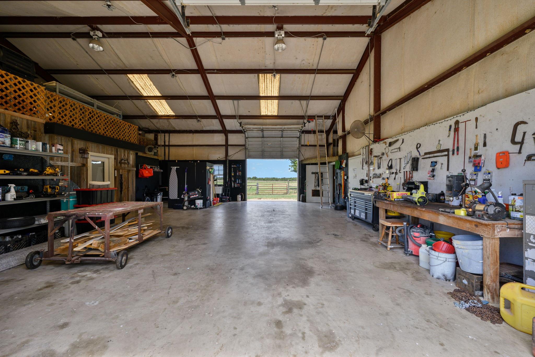 main property photo 11