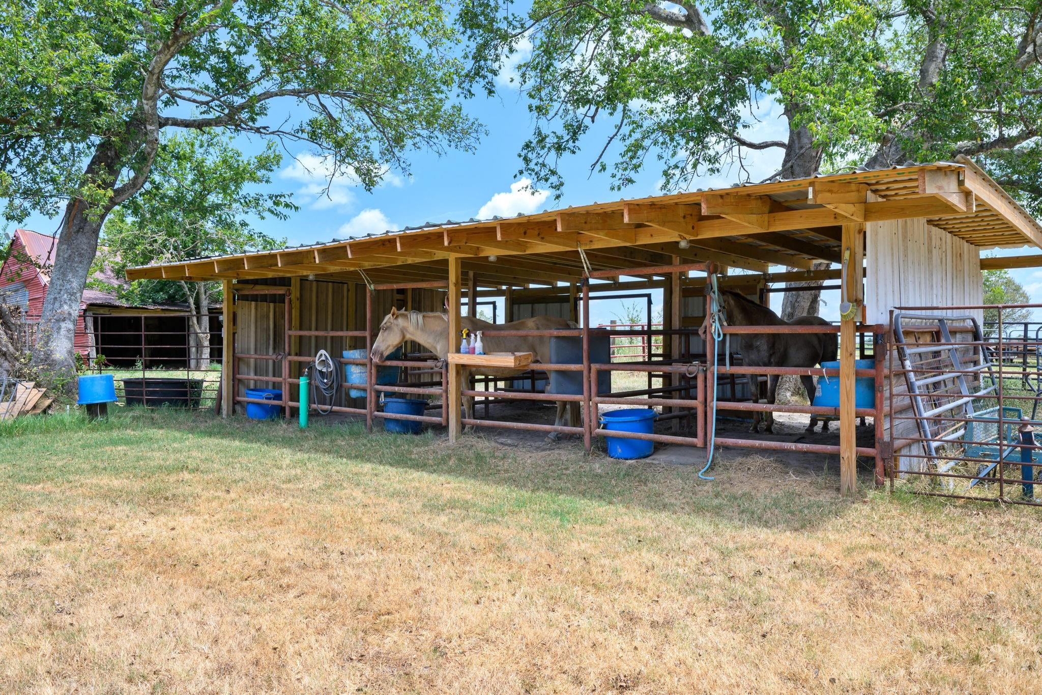 main property photo 15