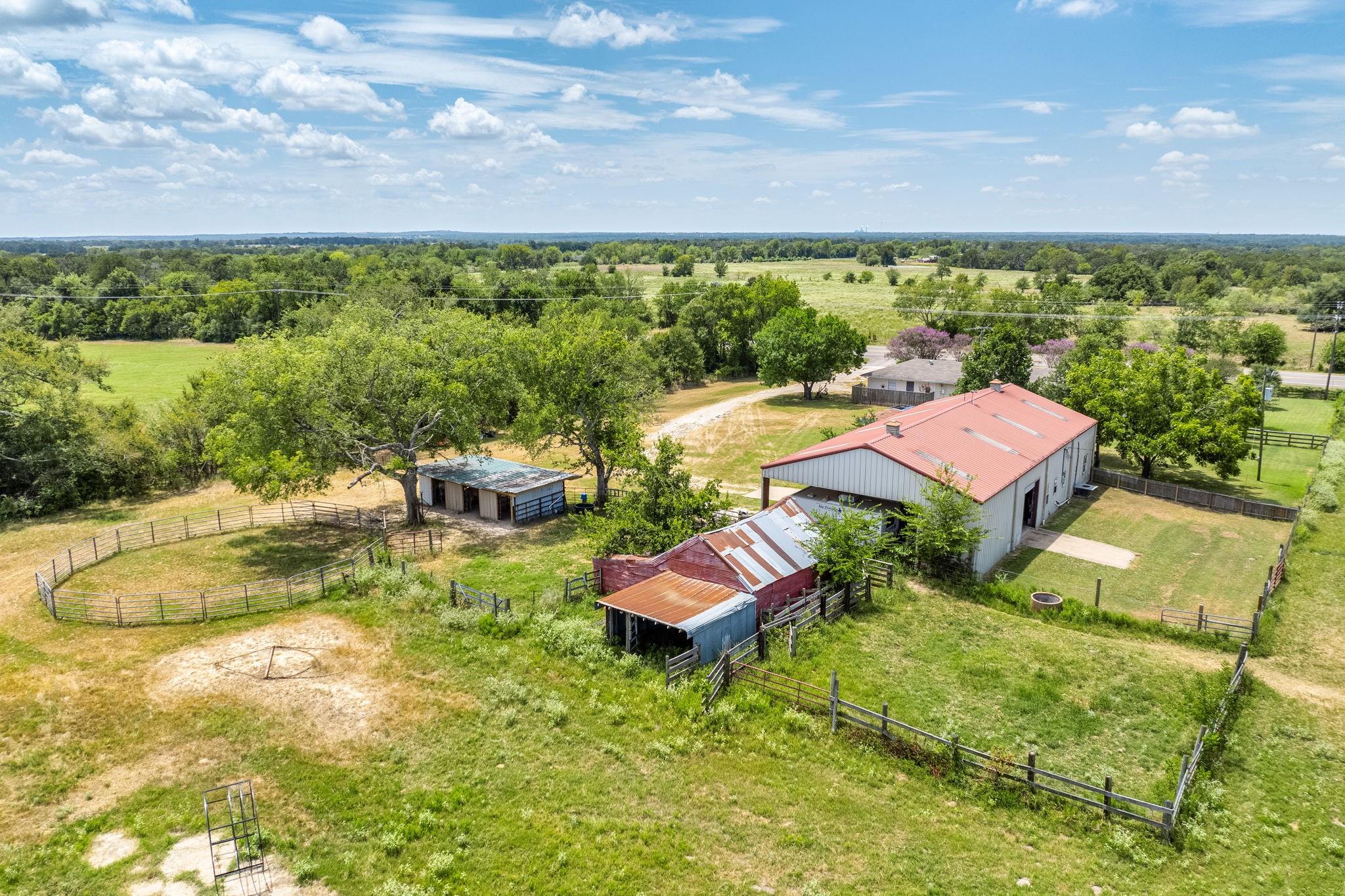 main property photo 17