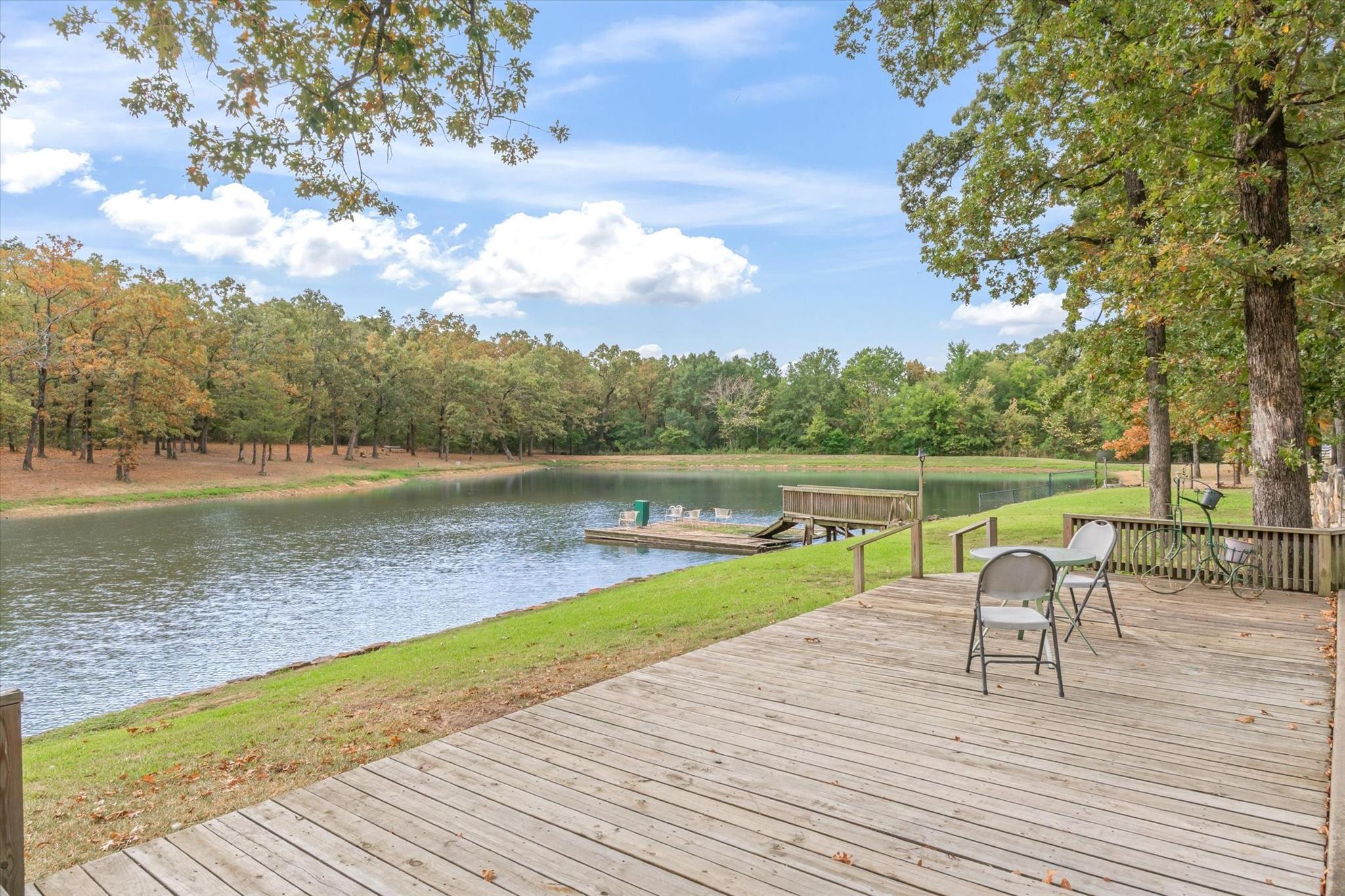 main property photo 28