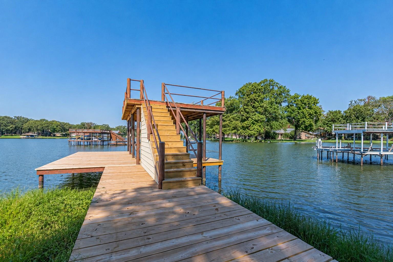 main property photo 21