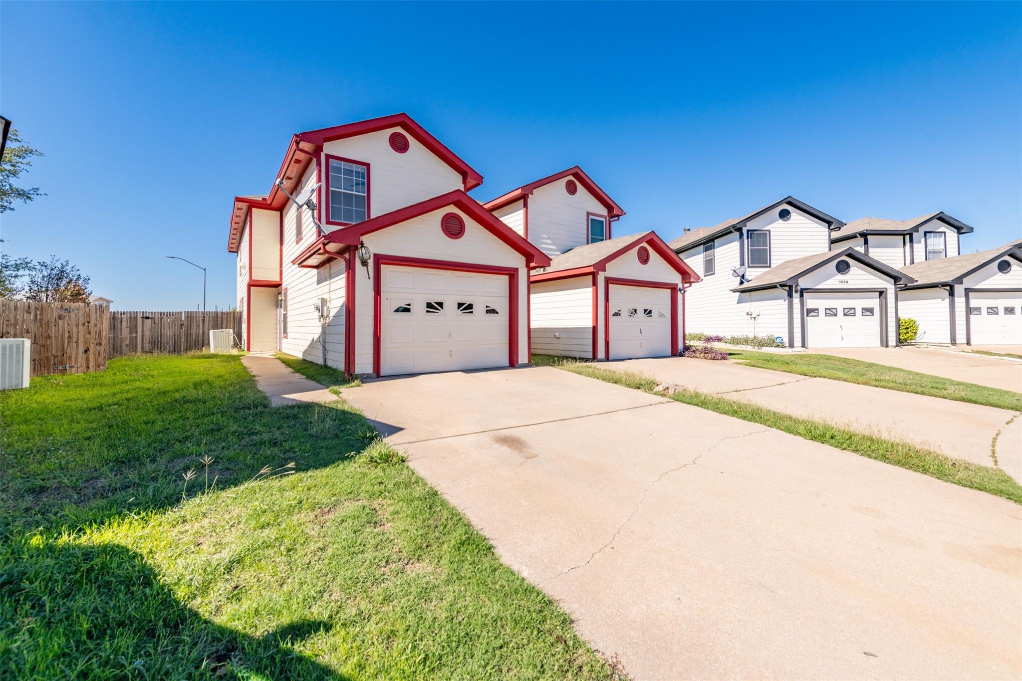 main property photo 27