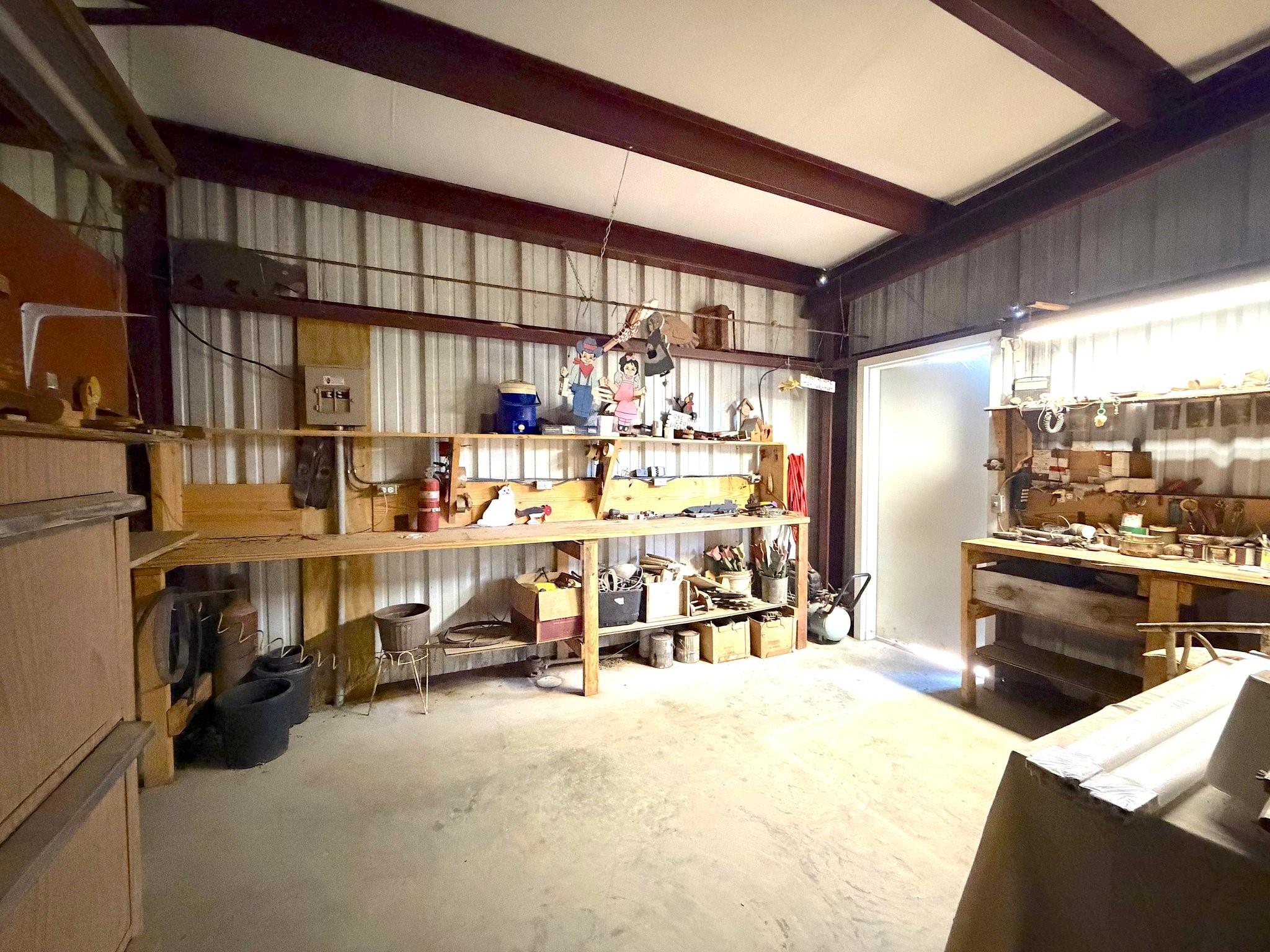 main property photo 20