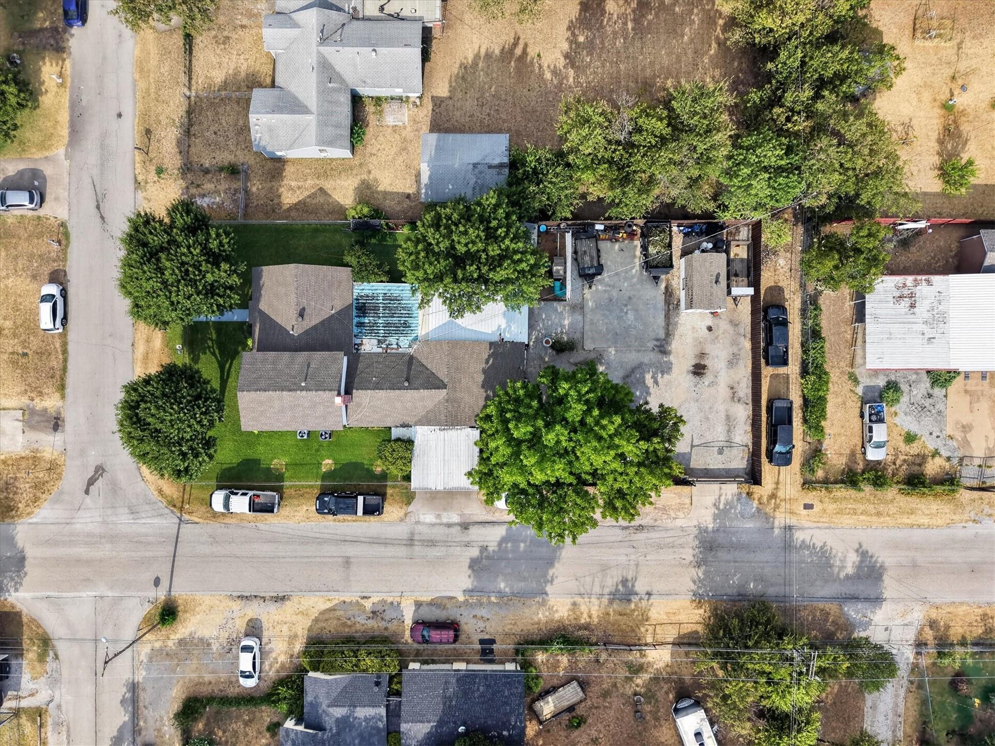 main property photo 36