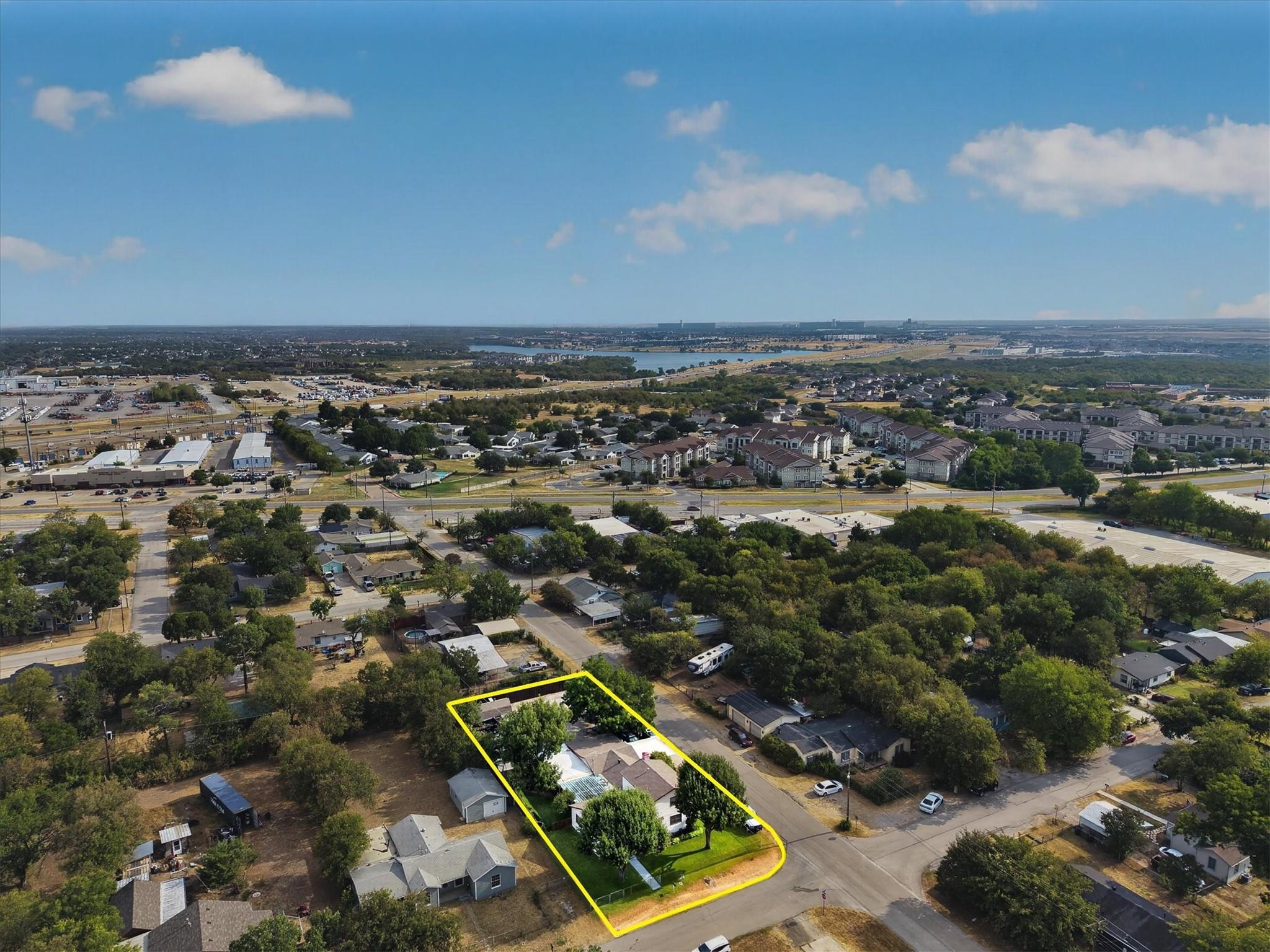main property photo 37