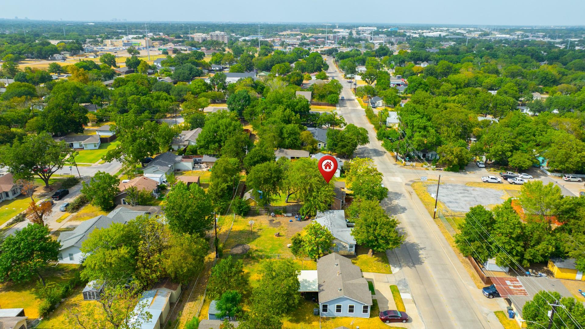 main property photo 19
