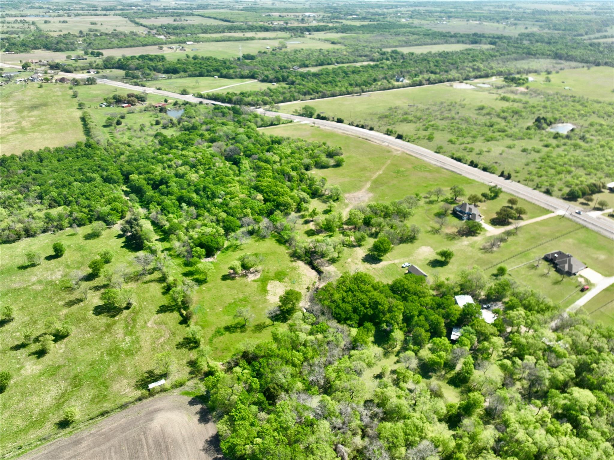 main property photo 39
