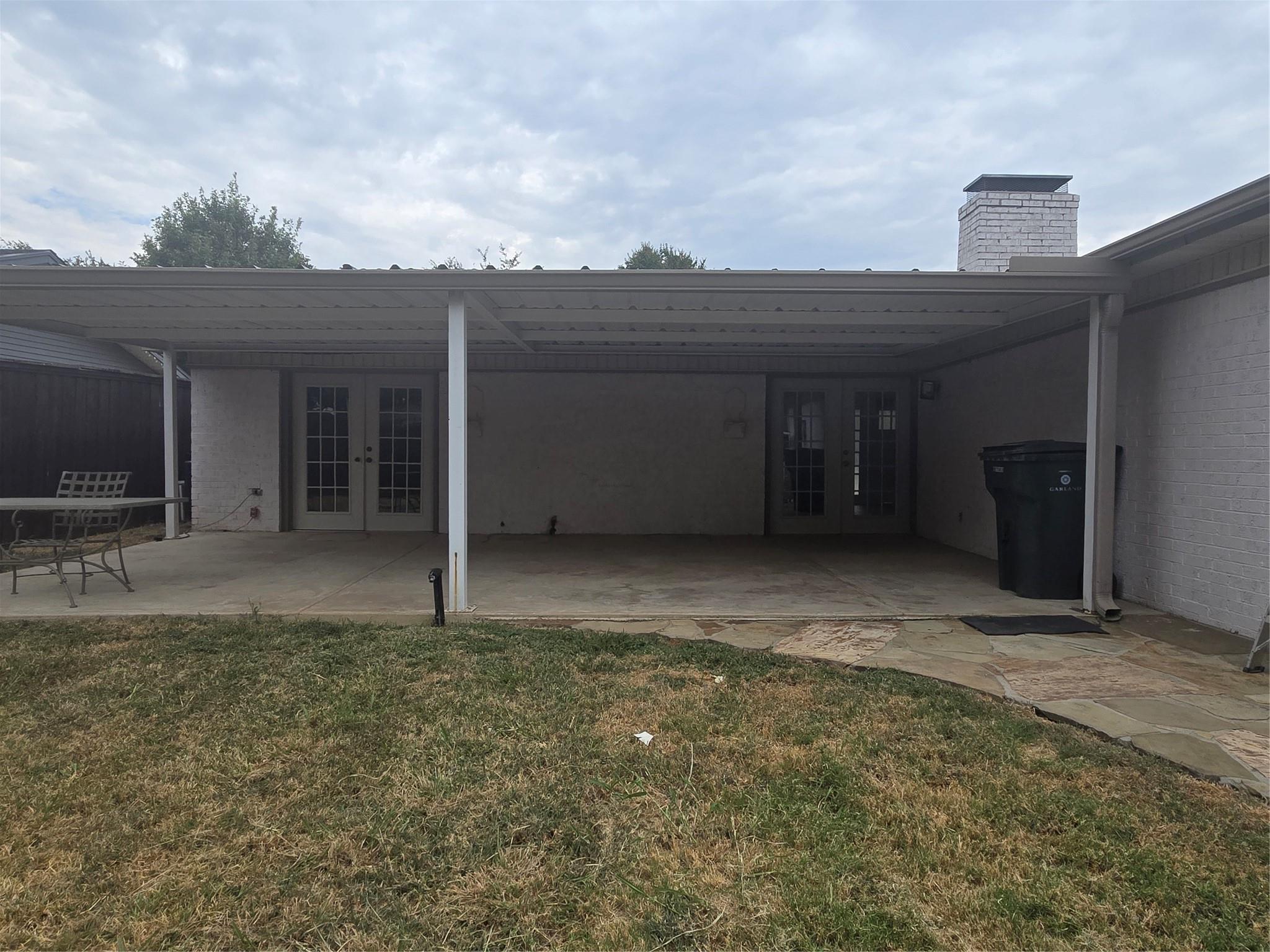 main property photo 5
