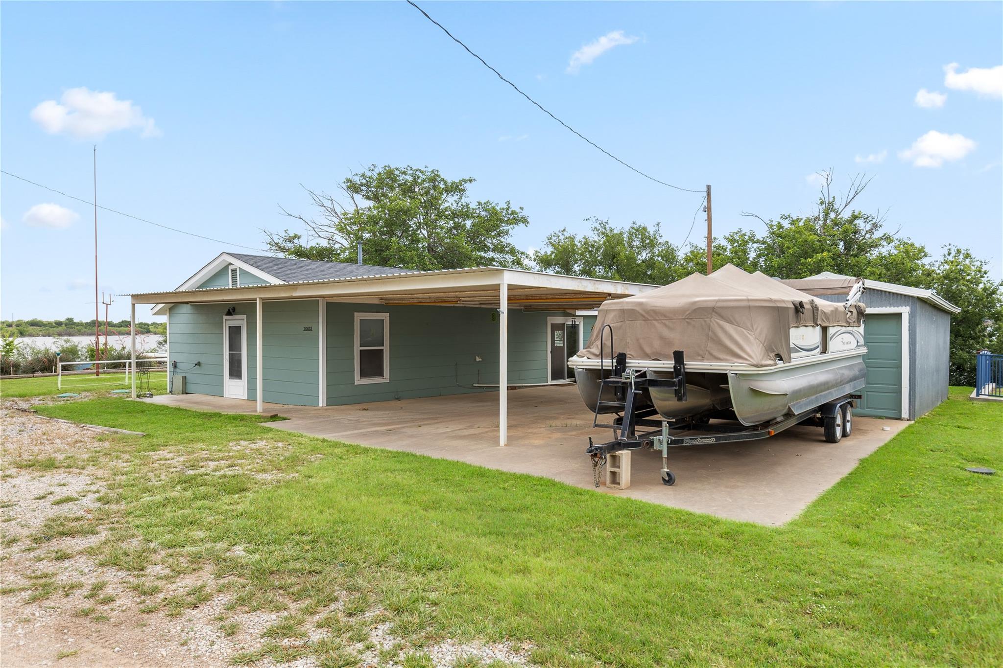 main property photo 6
