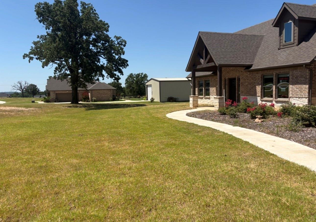 main property photo 3