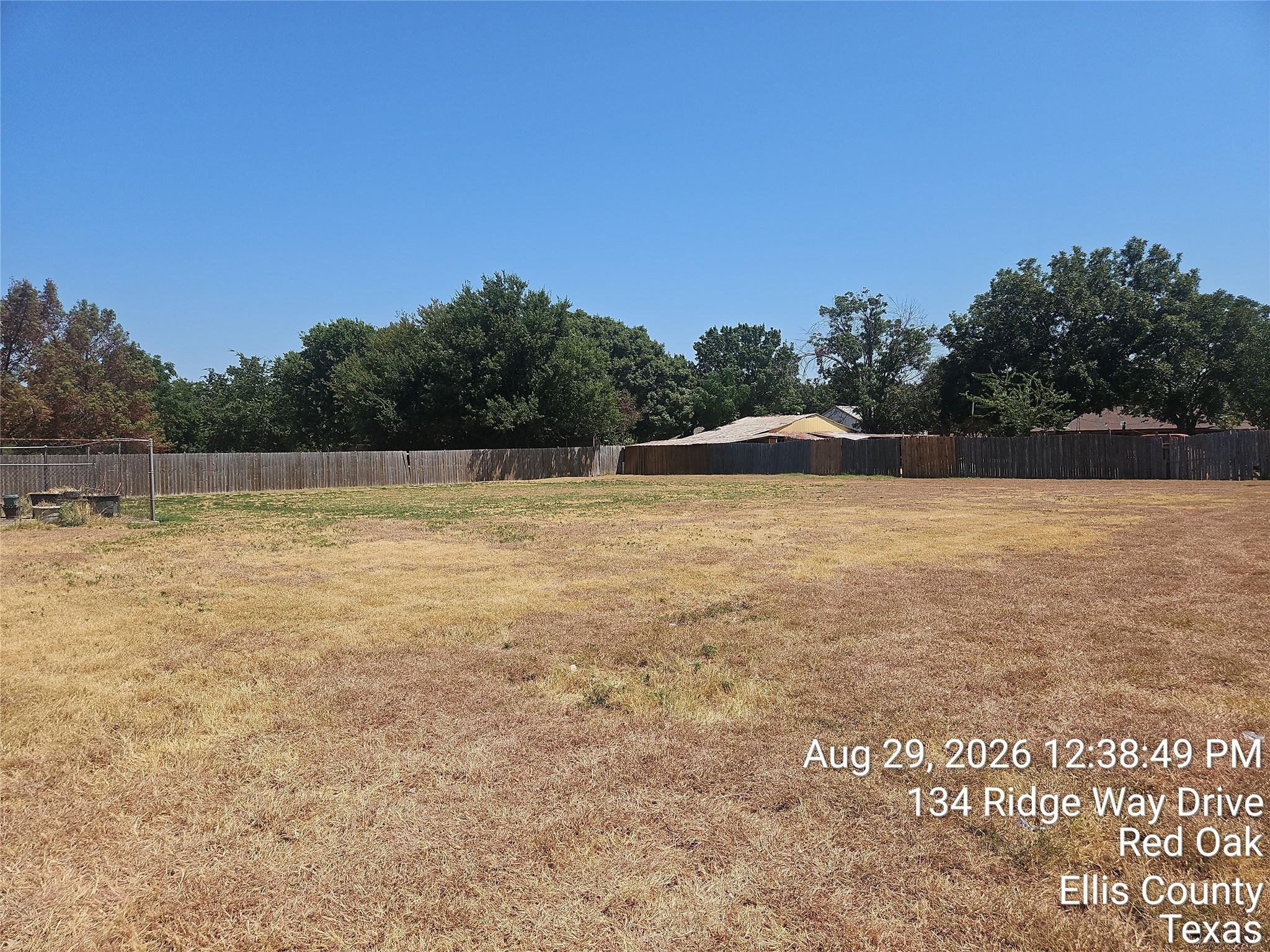 main property photo 37