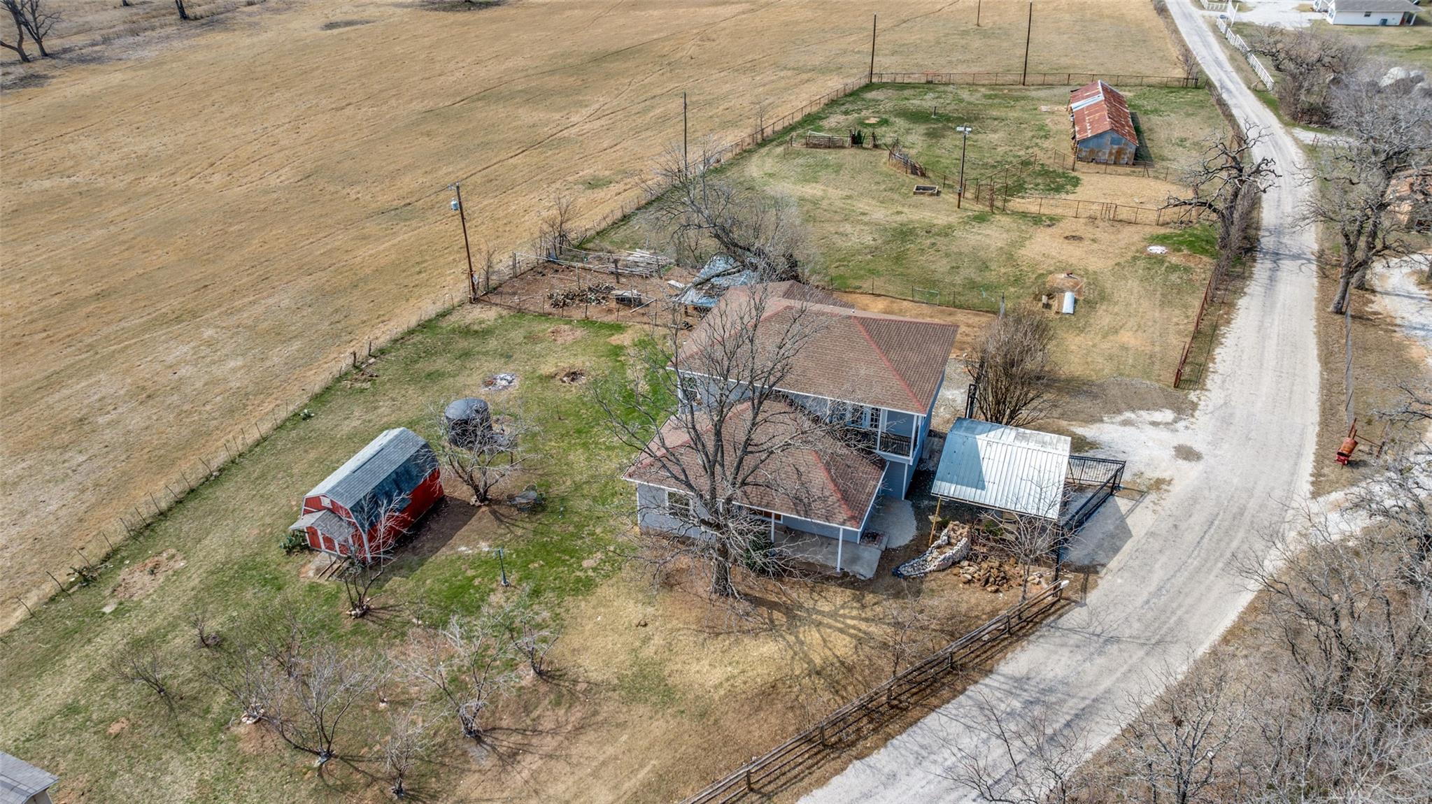 main property photo 15