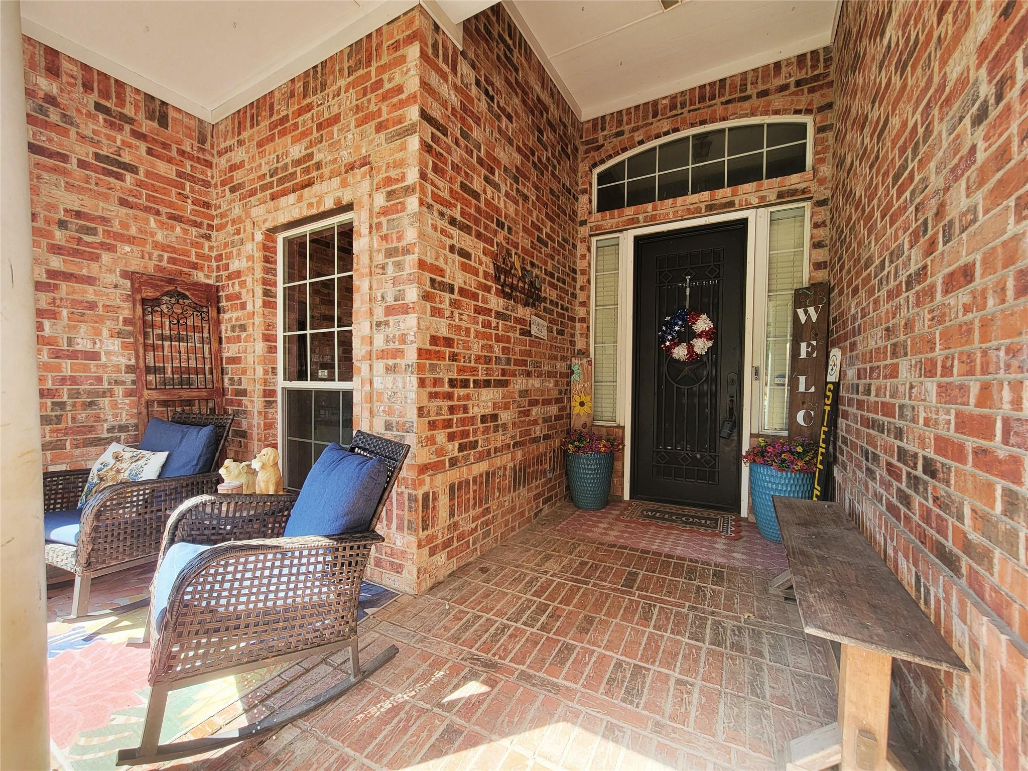 main property photo 3