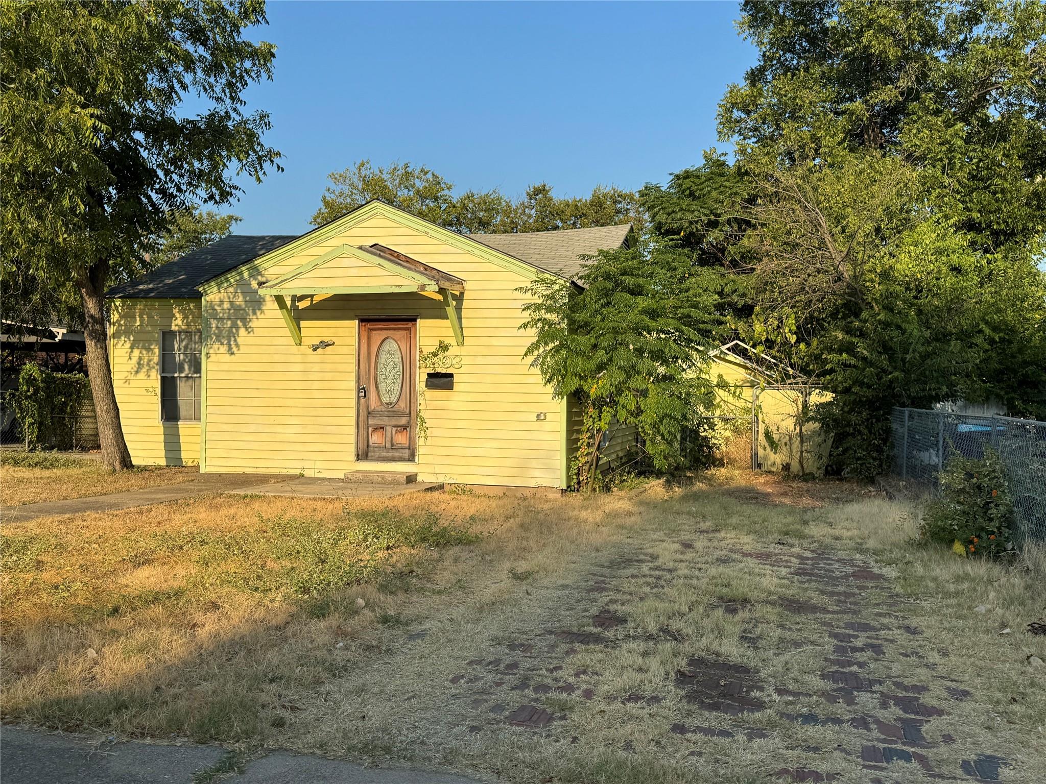 main property photo 1