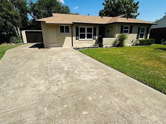 main property photo 12
