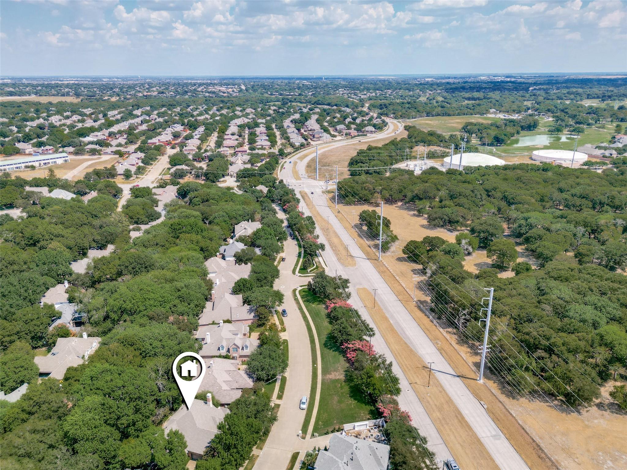 main property photo 25