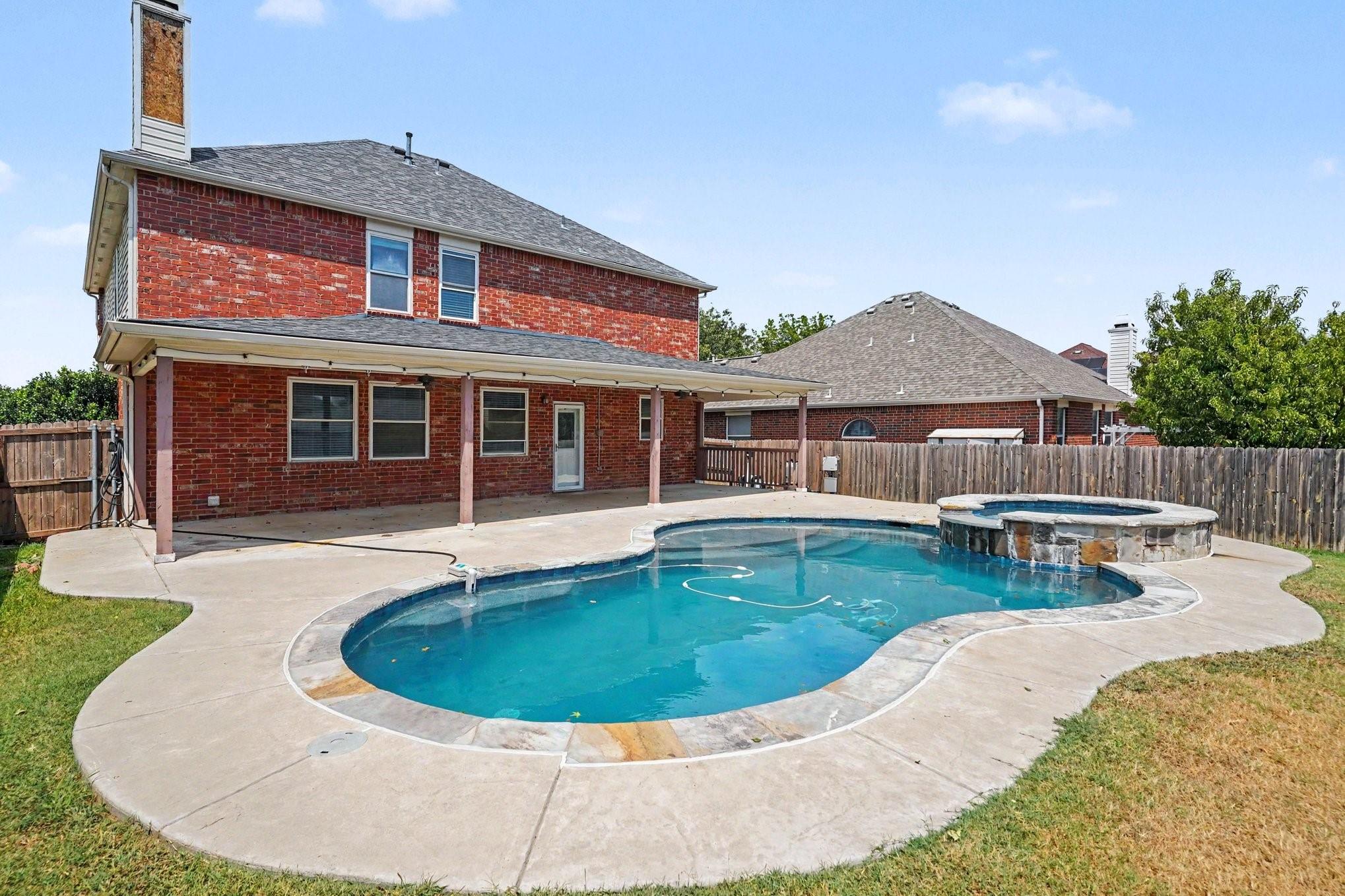 main property photo 1