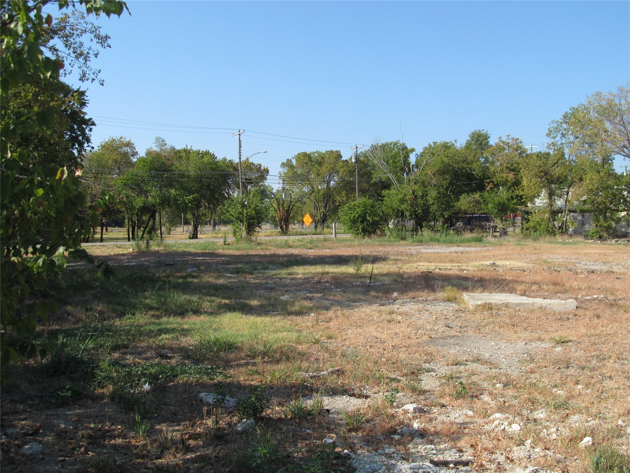 main property photo 15