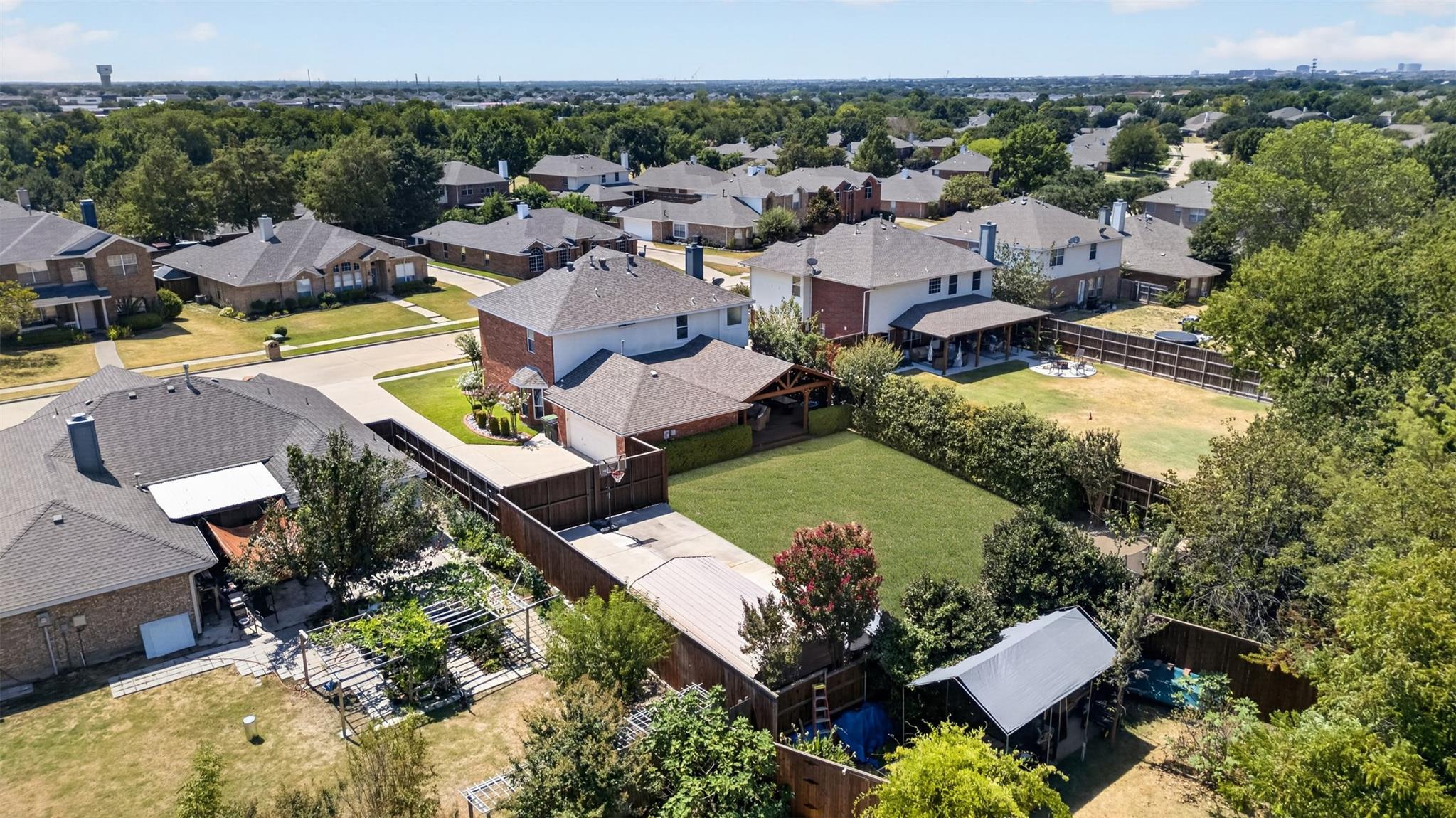 main property photo 5