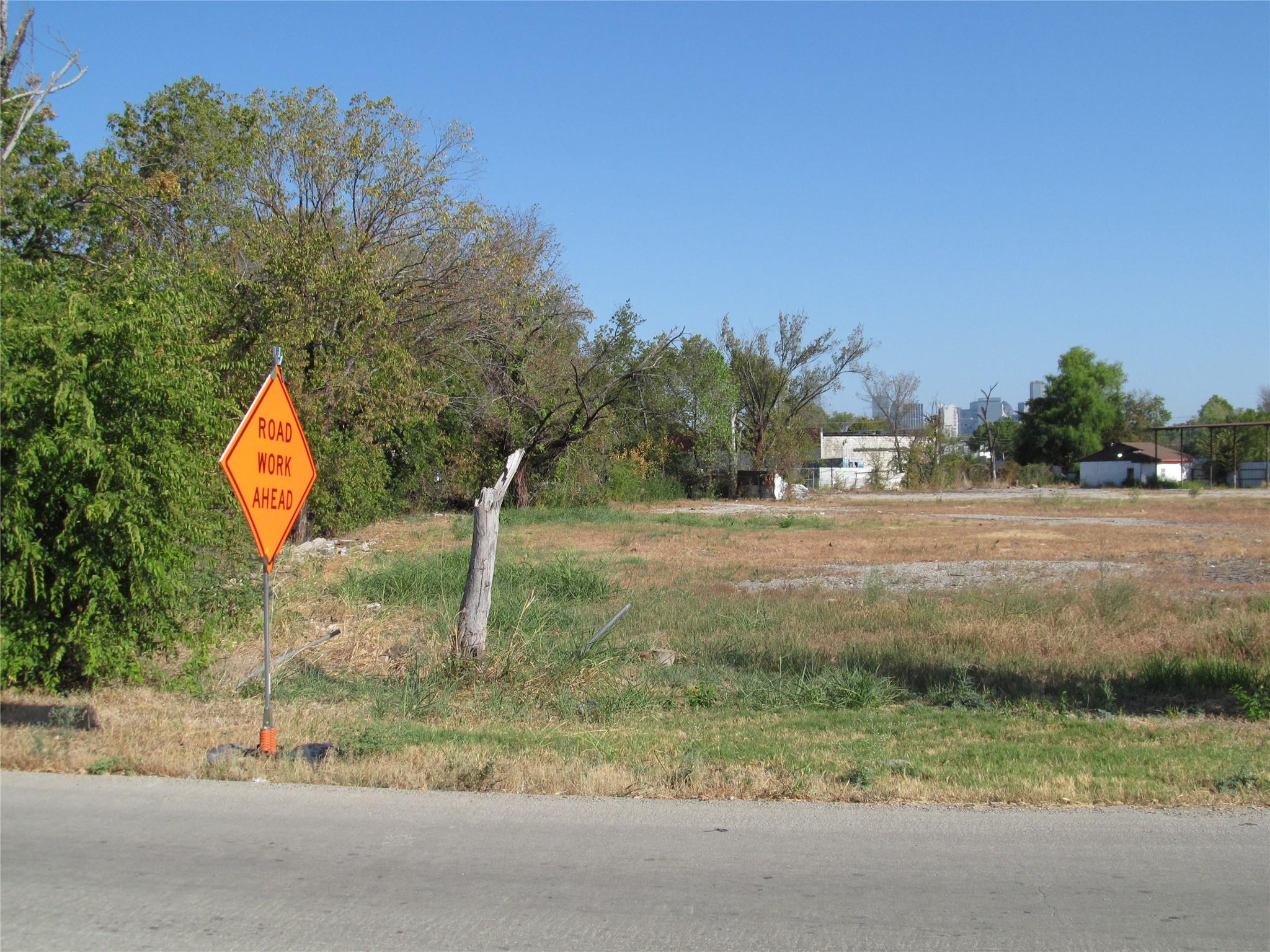 main property photo 12