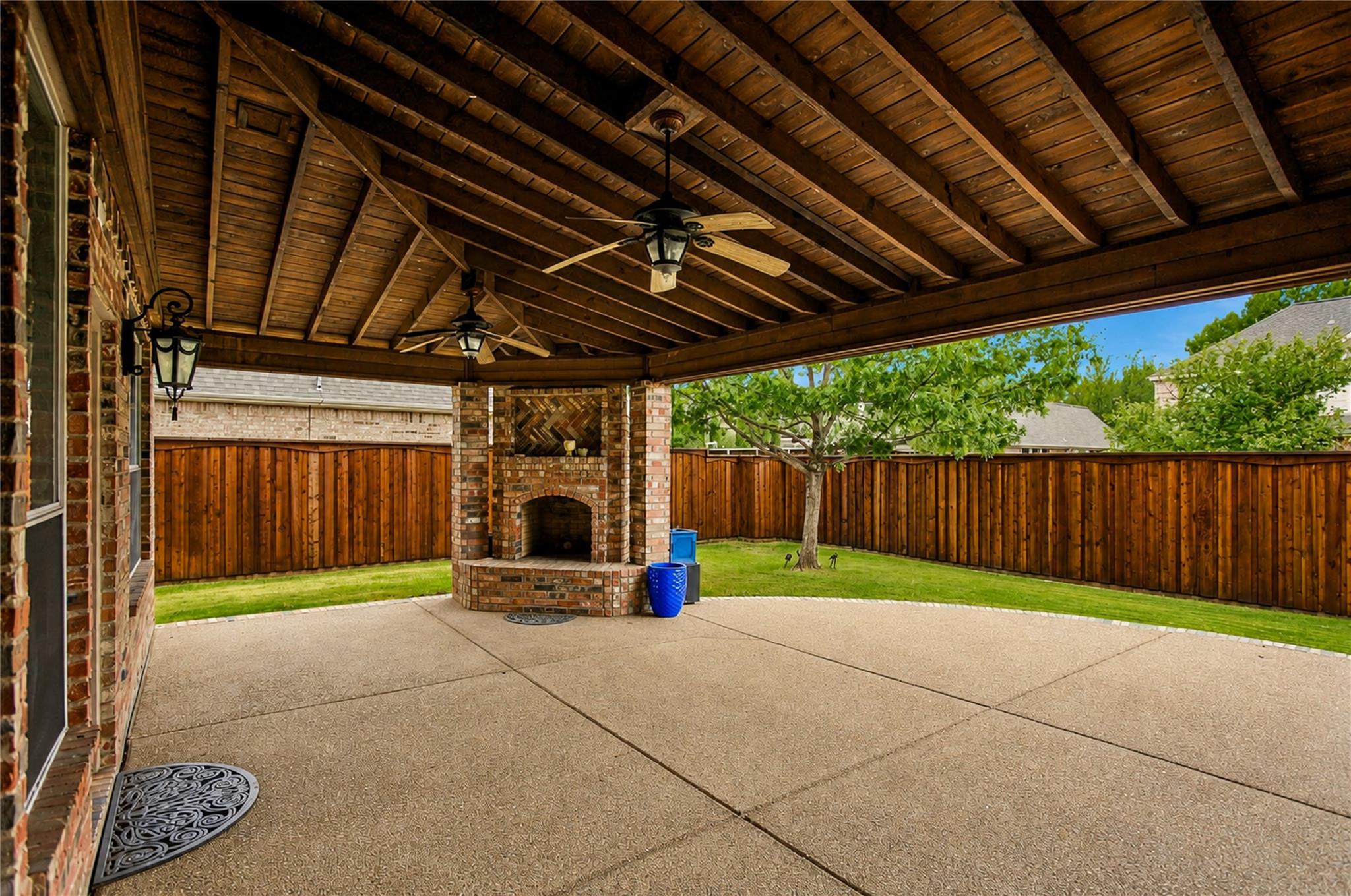 main property photo 33