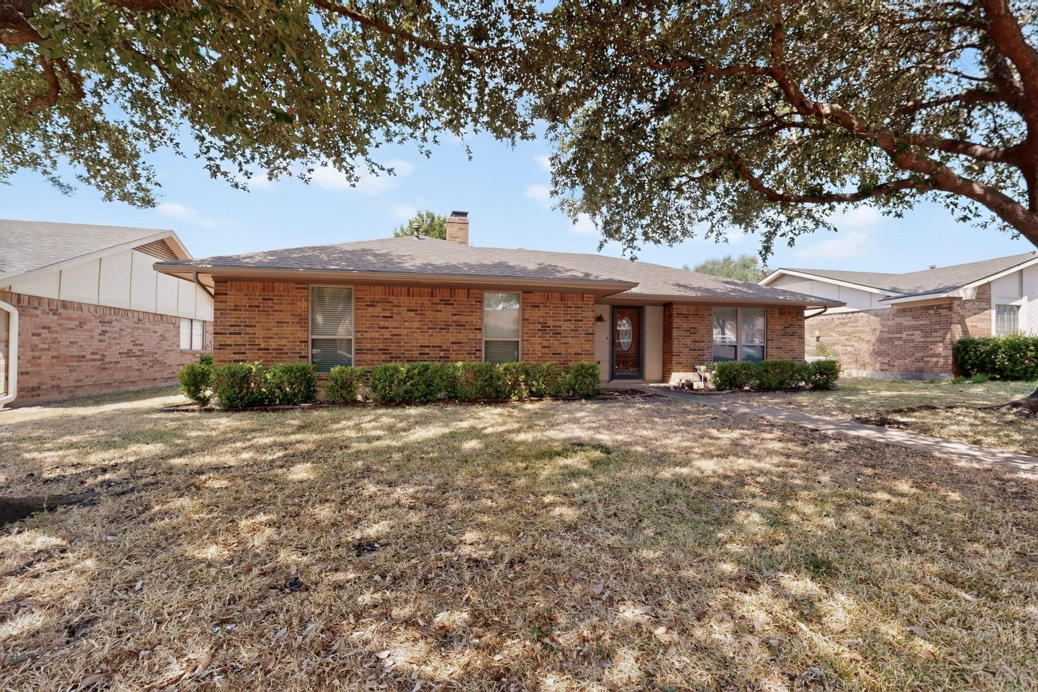 main property photo 3