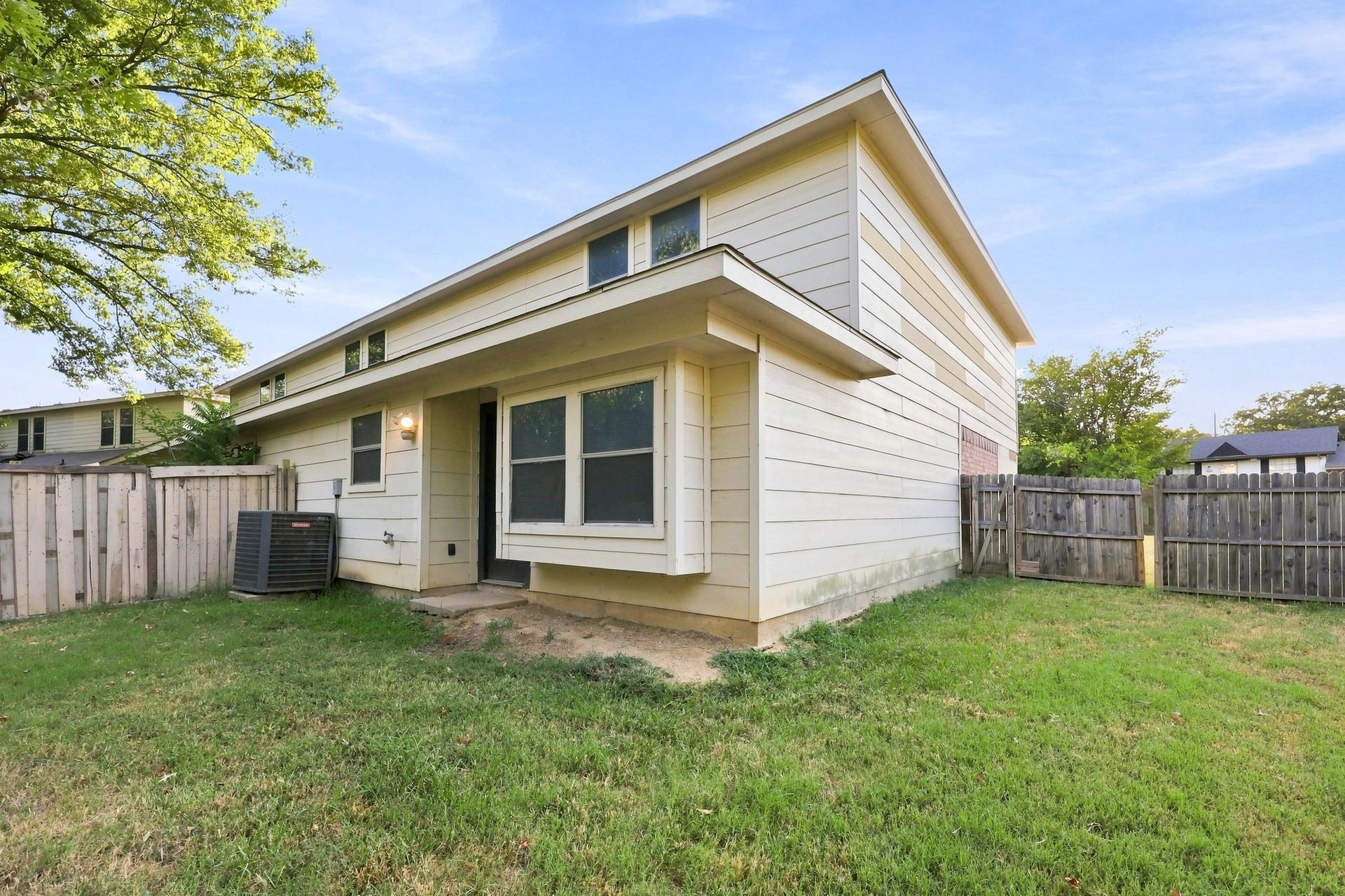 main property photo 9