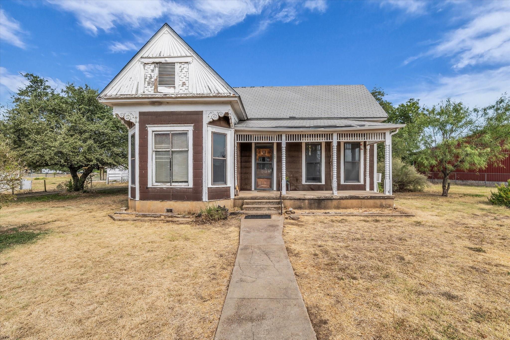 main property photo 14