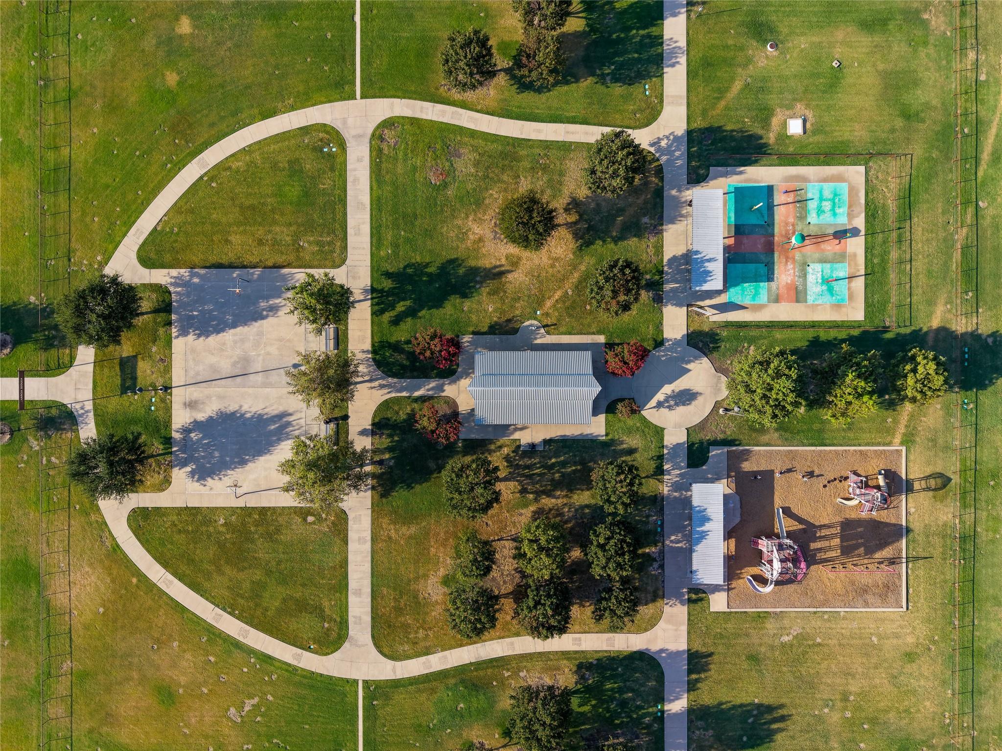 main property photo 38