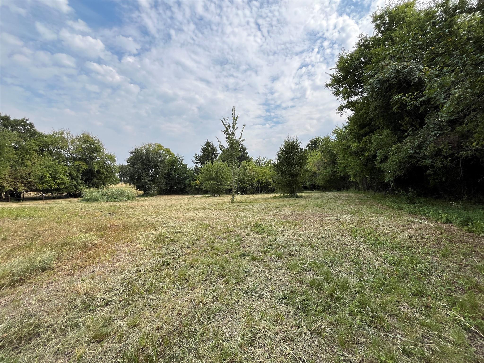 main property photo 19