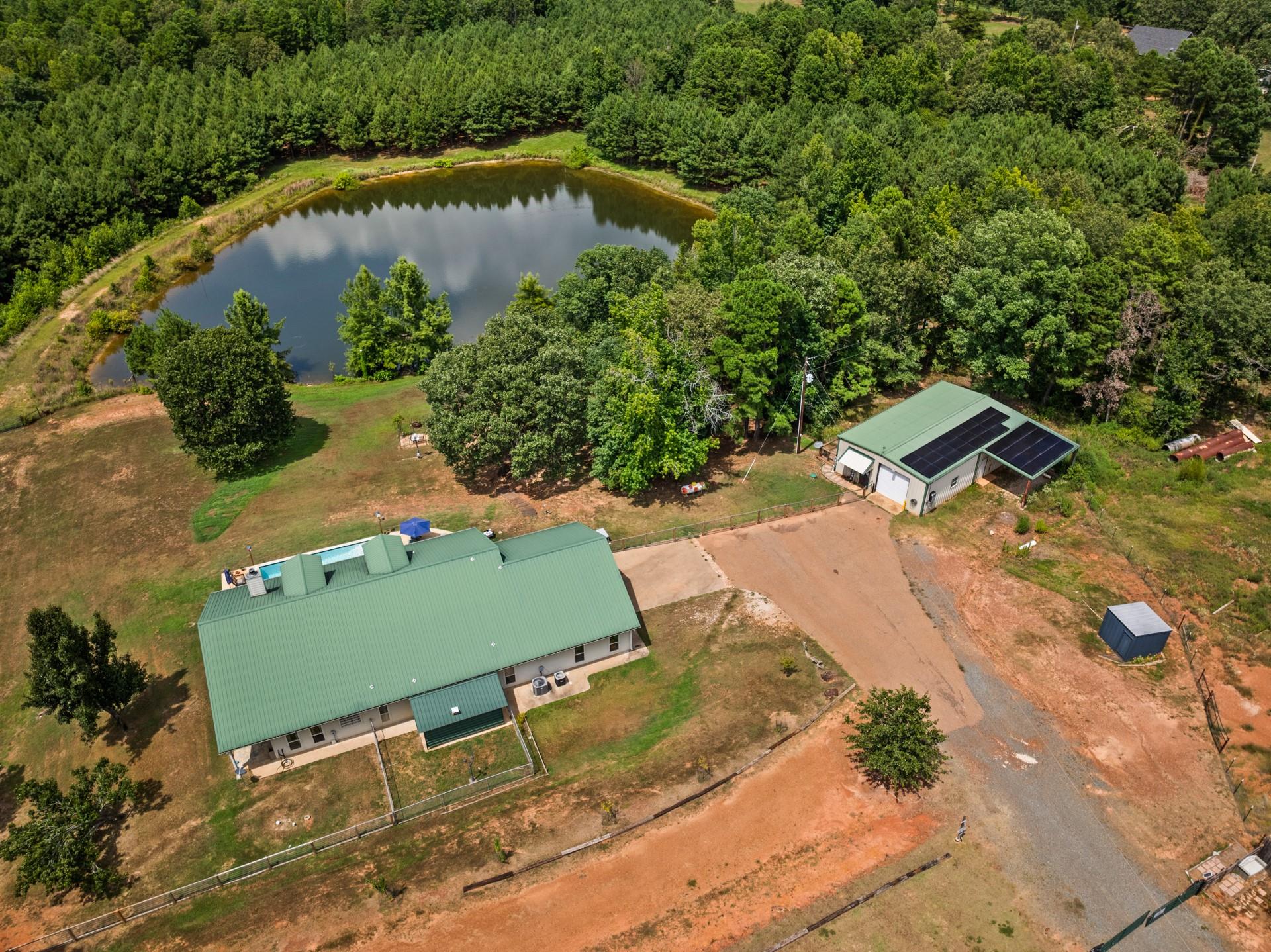main property photo 29