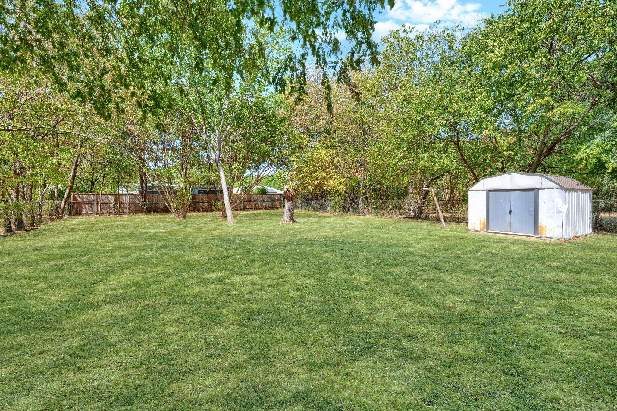 main property photo 19