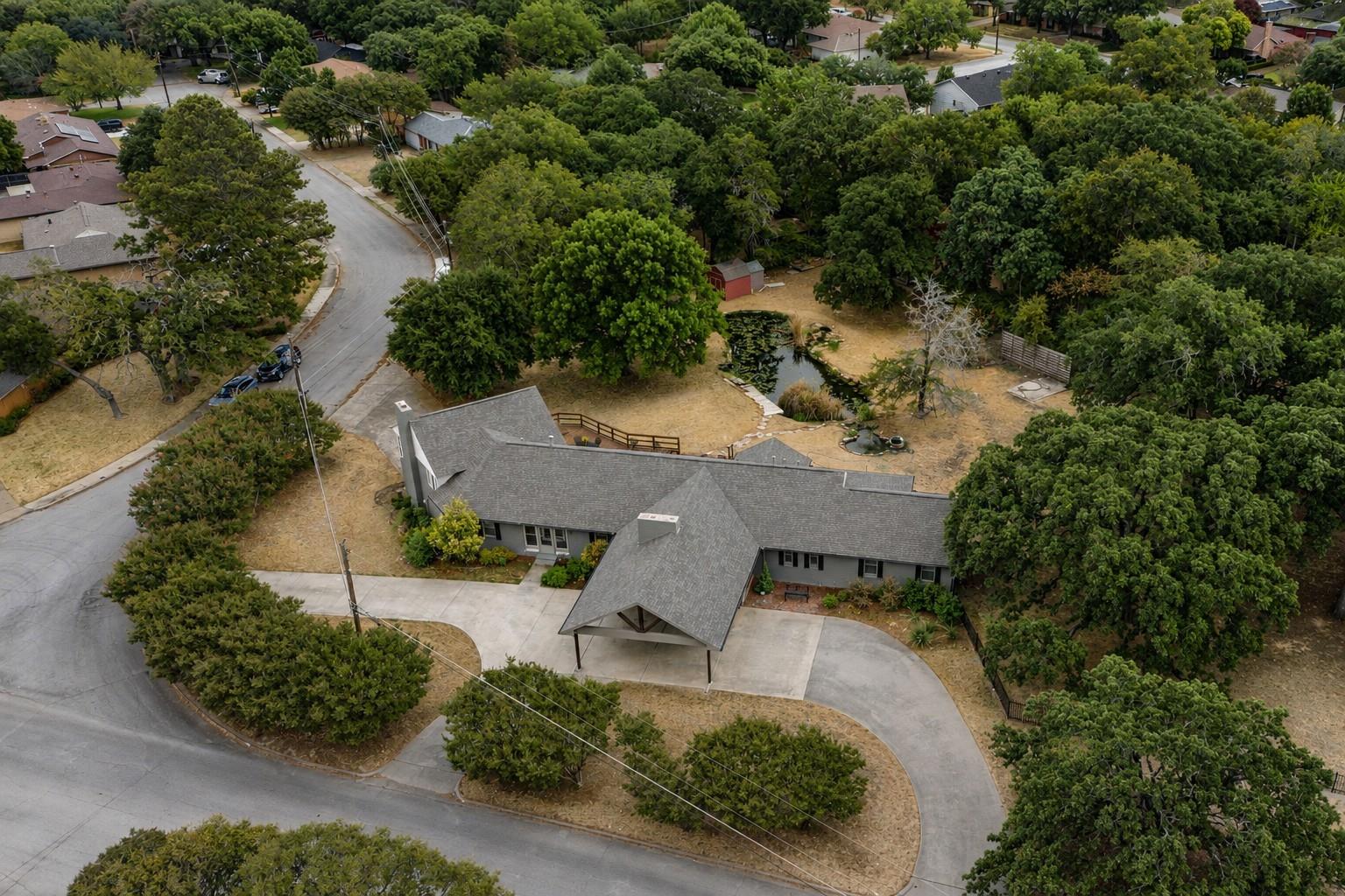main property photo 39