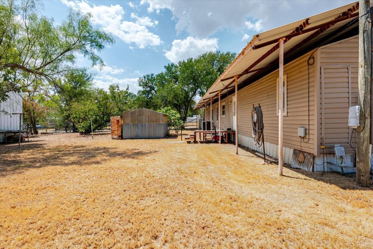 main property photo 19