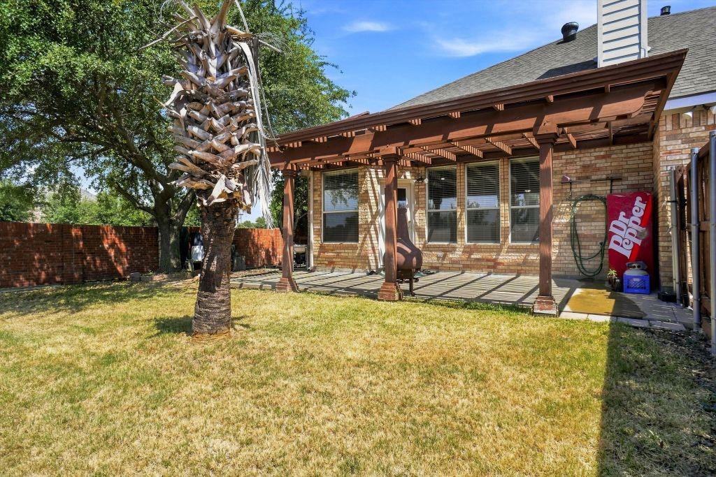 main property photo 34