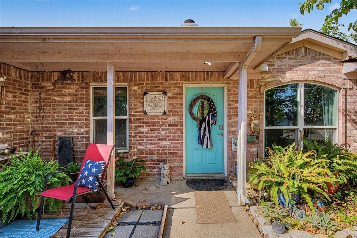 main property photo 5