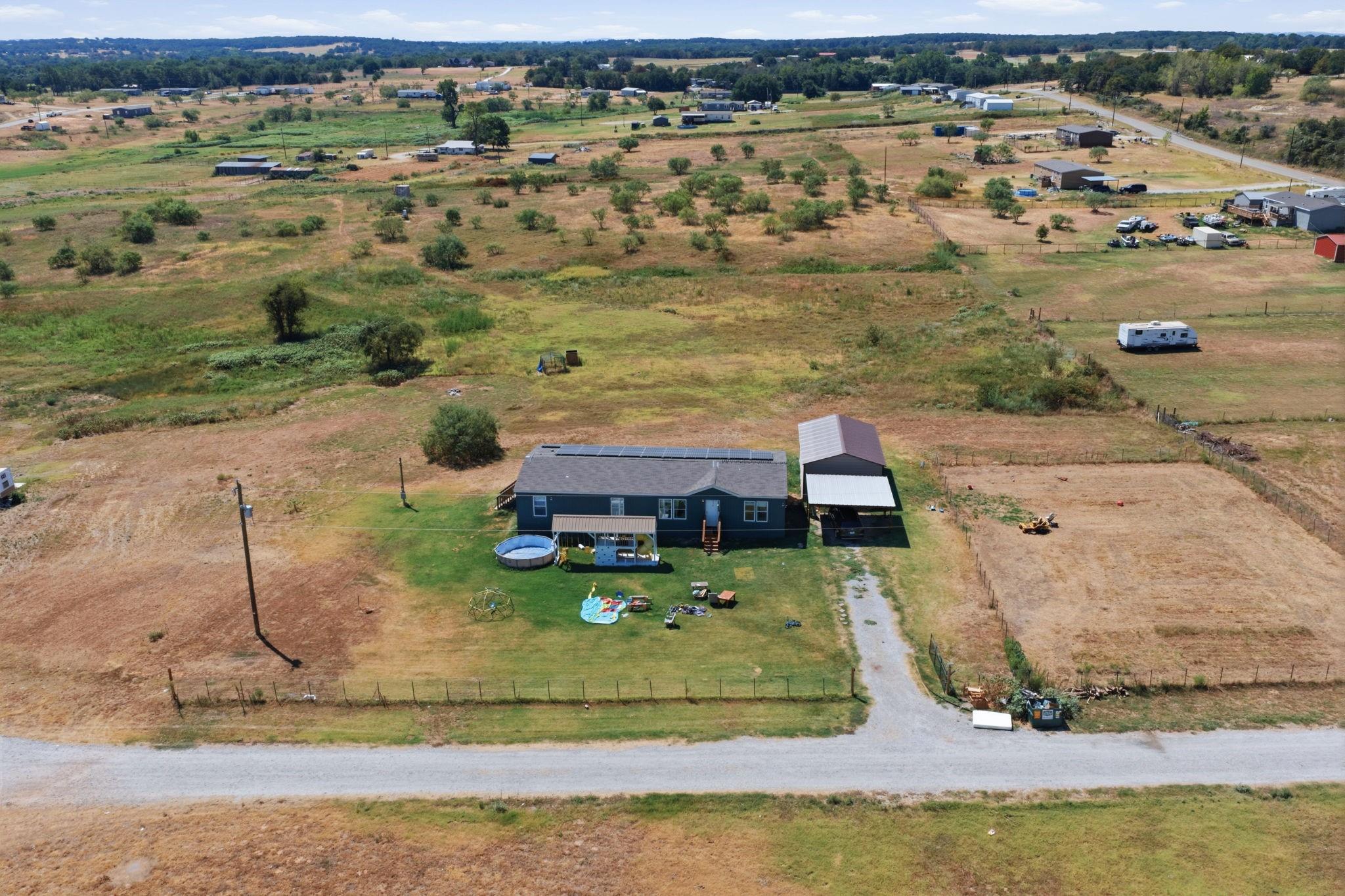 main property photo 22