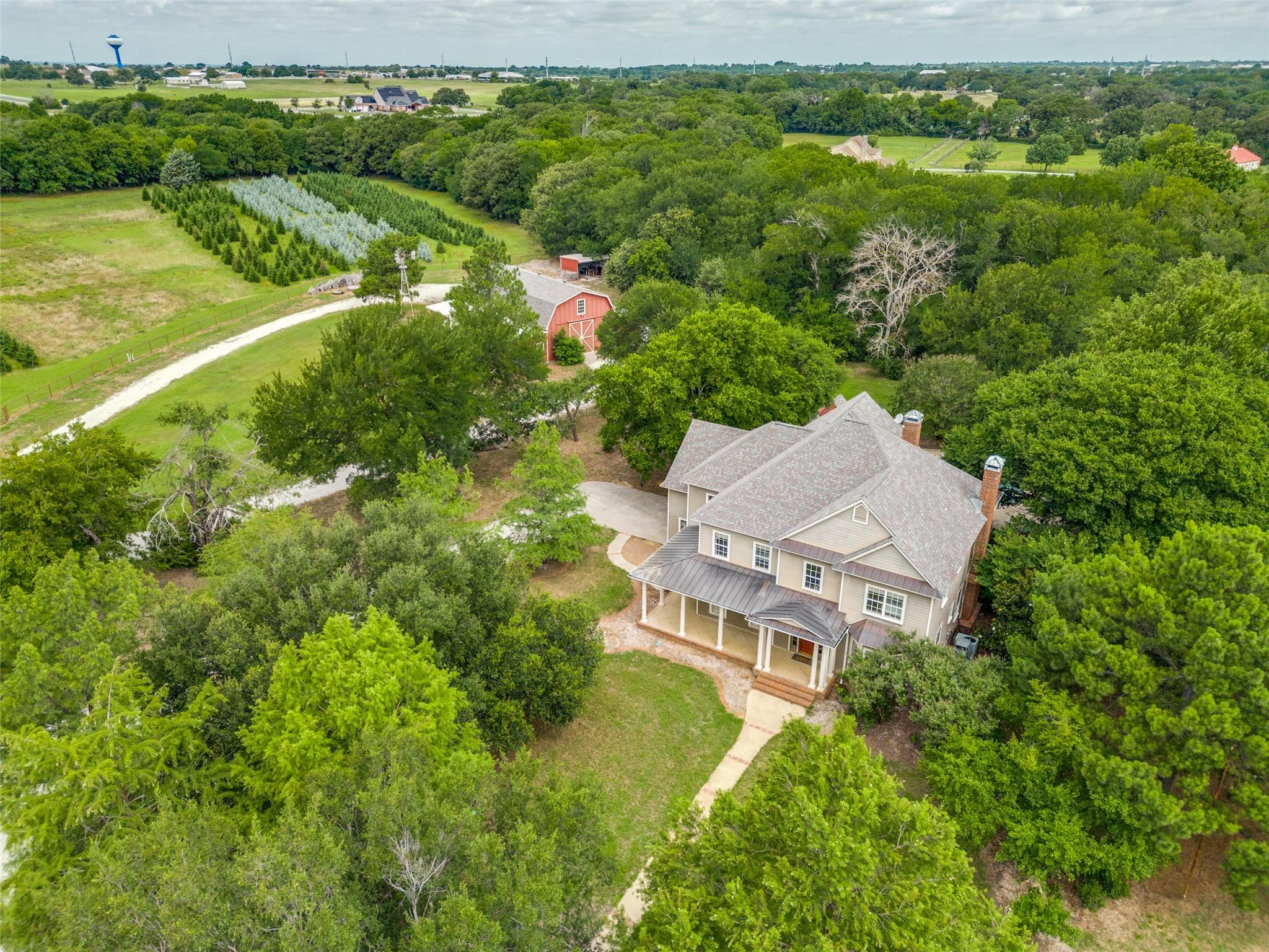 main property photo 2