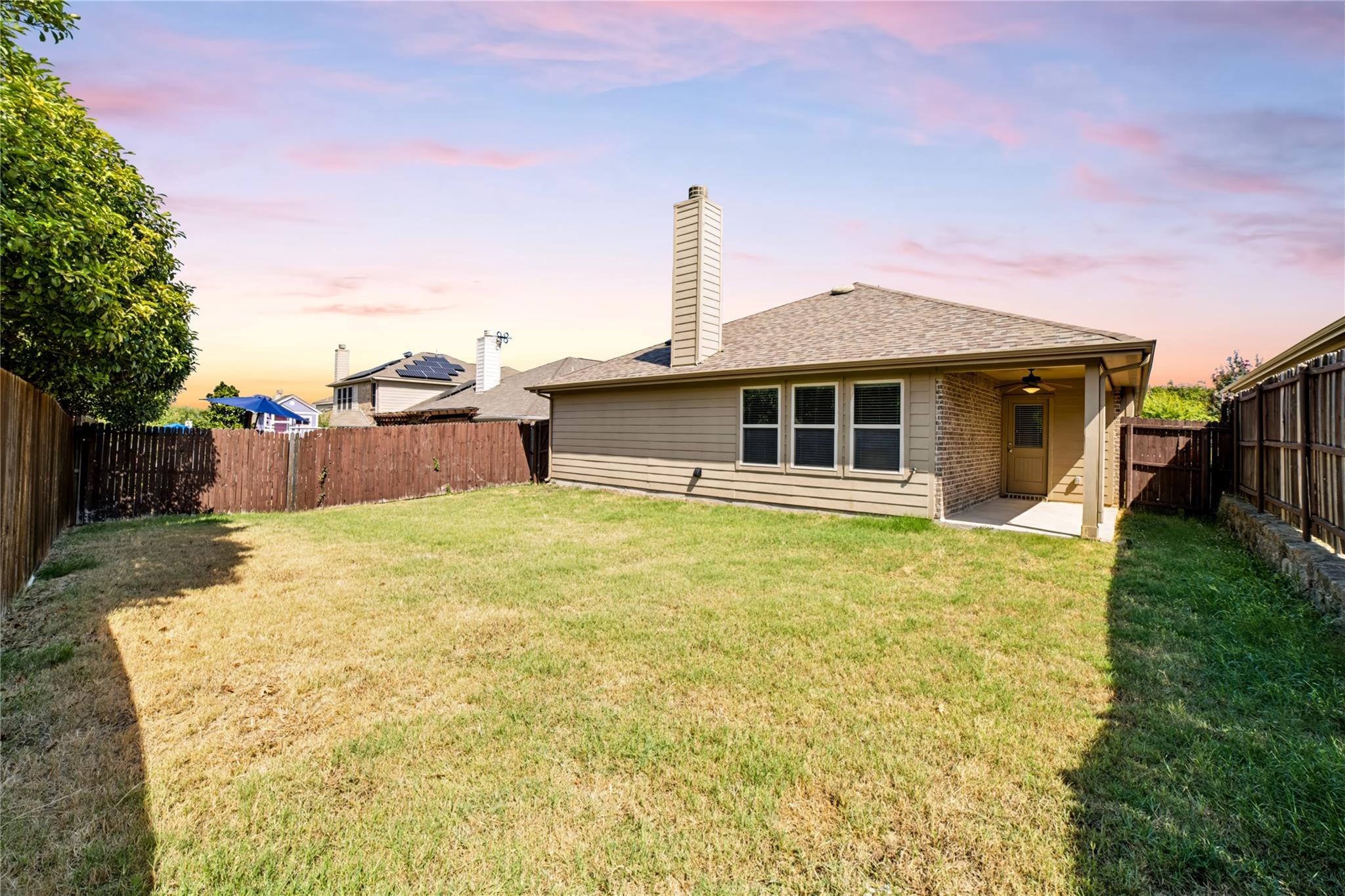 main property photo 38