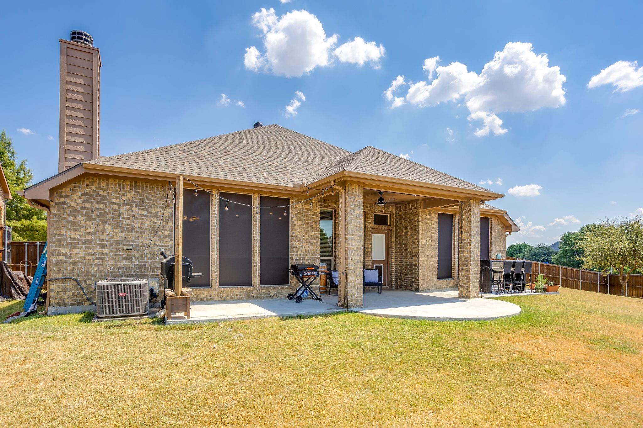 main property photo 32