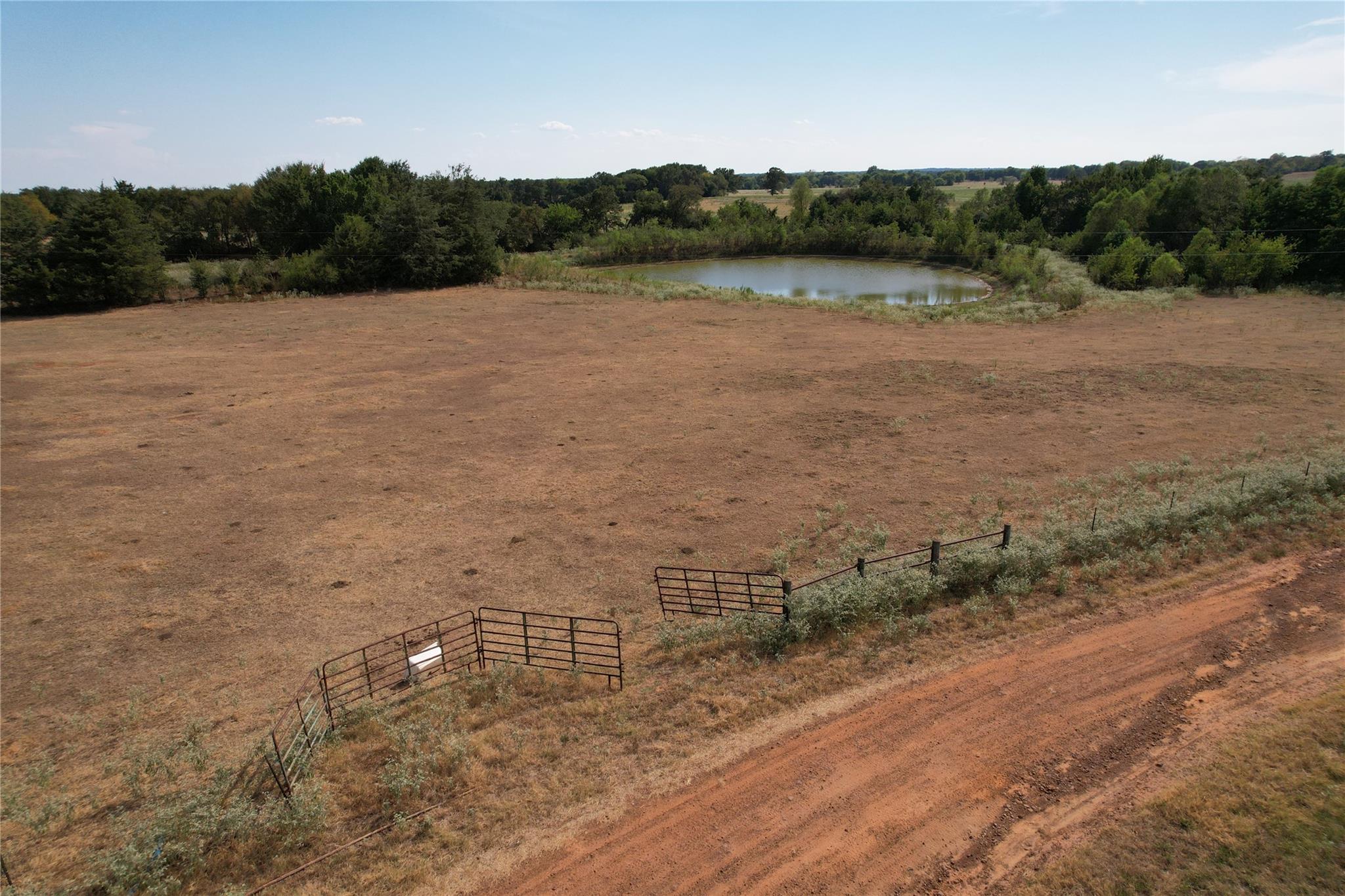 main property photo 18